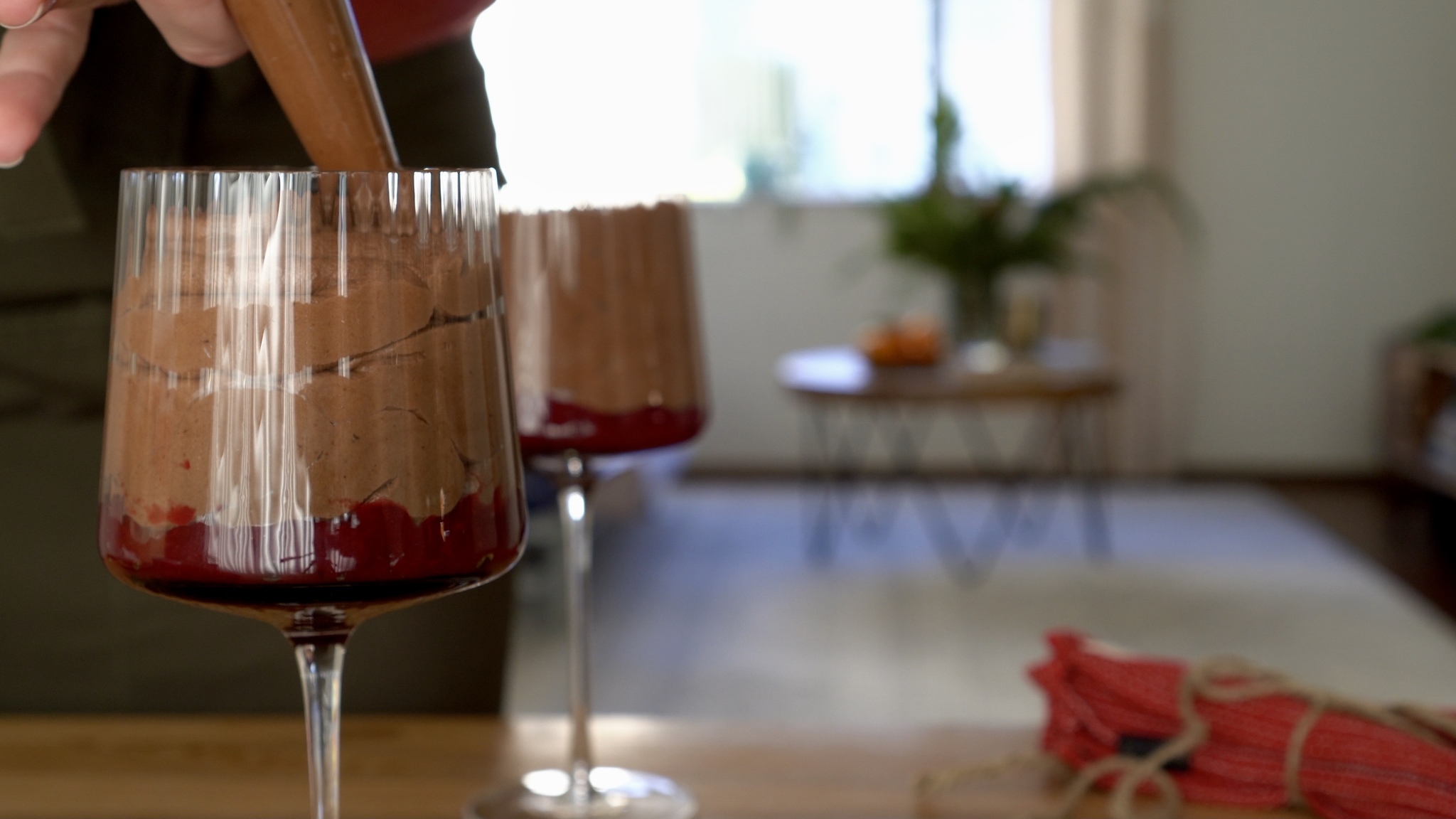 Festive Chocolate Mousse with Berries - My, New Year, Recipe, Chocolate mousse, Video, Longpost