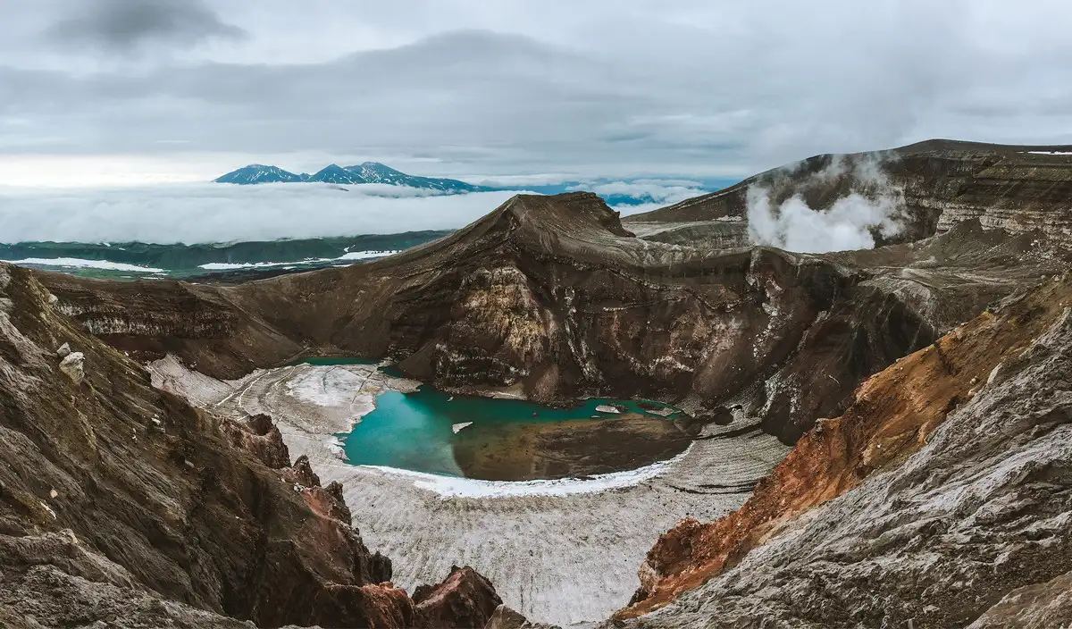 Панорама кратера вулкана Горелый - Вулкан, Кратер, Озеро, Красота природы, Фотография, Интересное, Вулкан Горелый