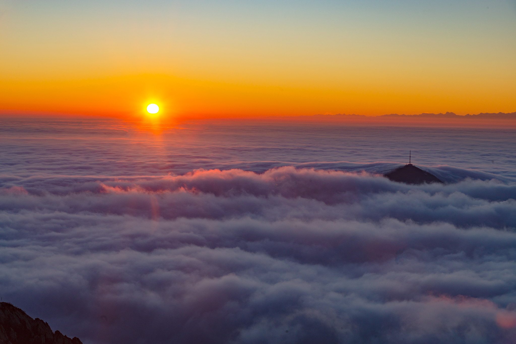 Dawn over the clouds - My, dawn, Clouds, Beshtau, Mashuk, Elbrus, Longpost