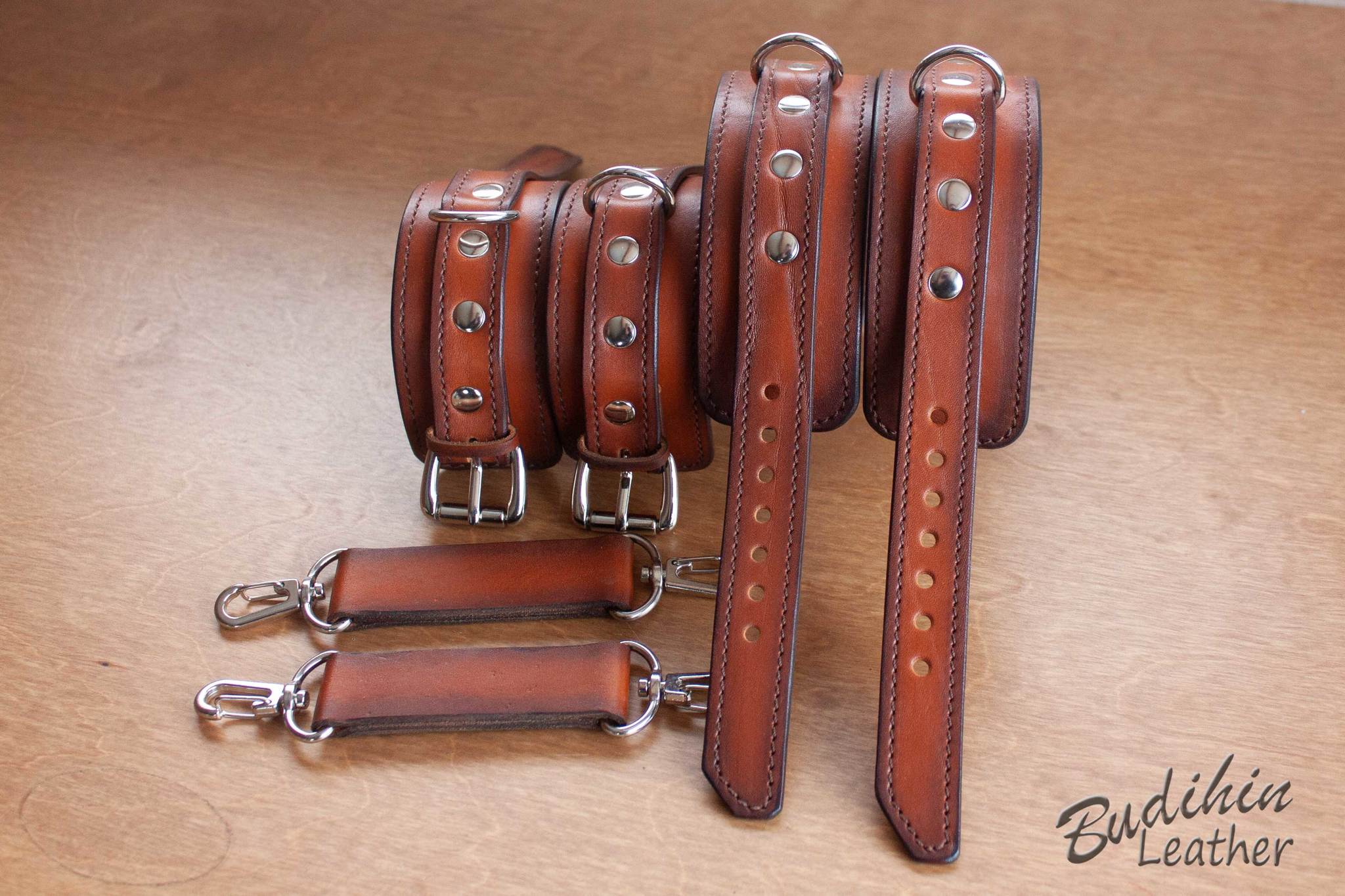 Red locking kit - My, Handmade, Needlework without process, Natural leather, Collar, Longpost