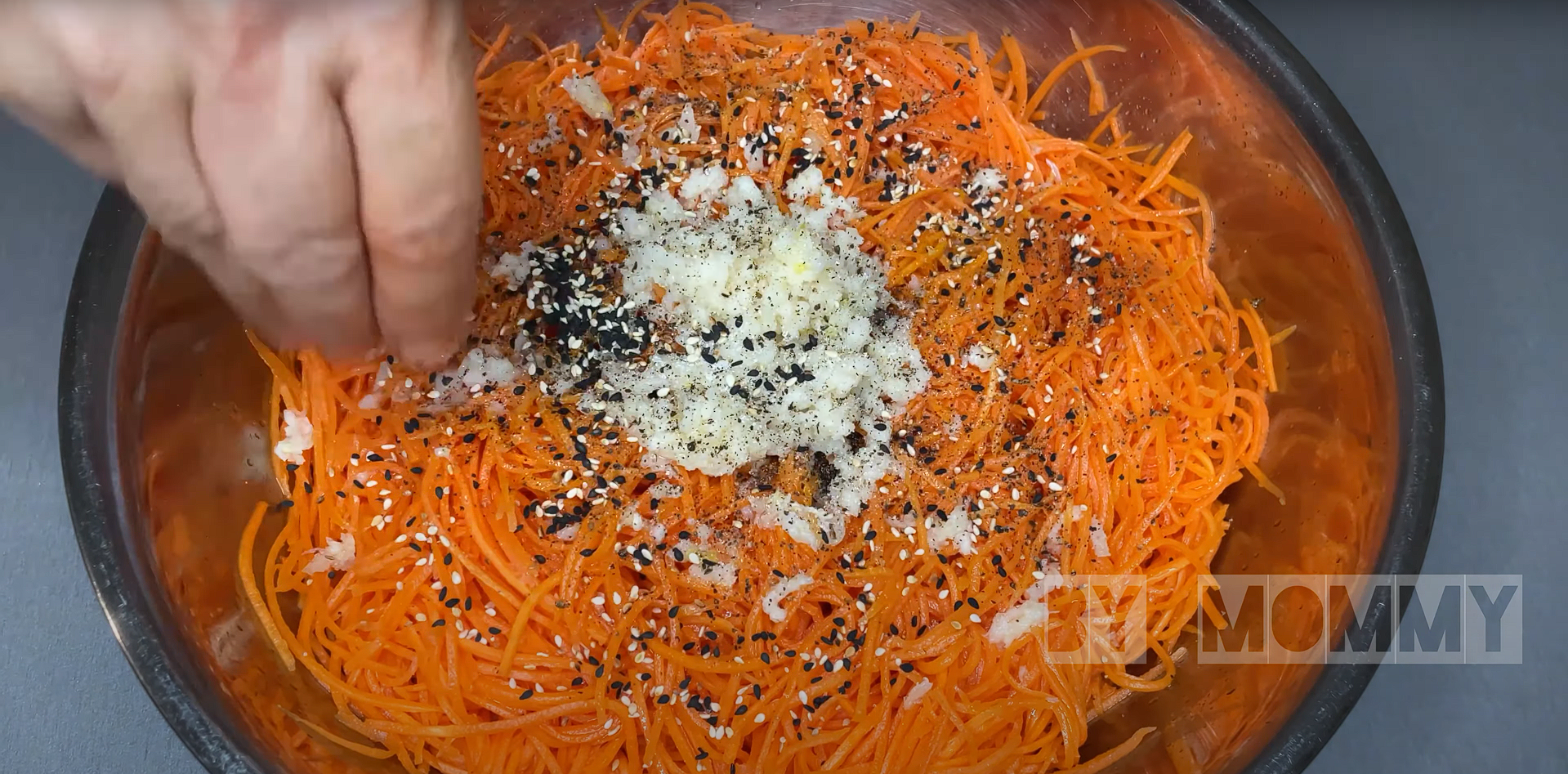 Салат из огурцов с морковью по-корейски рецепт пошаговый с фото - natali-fashion.ru