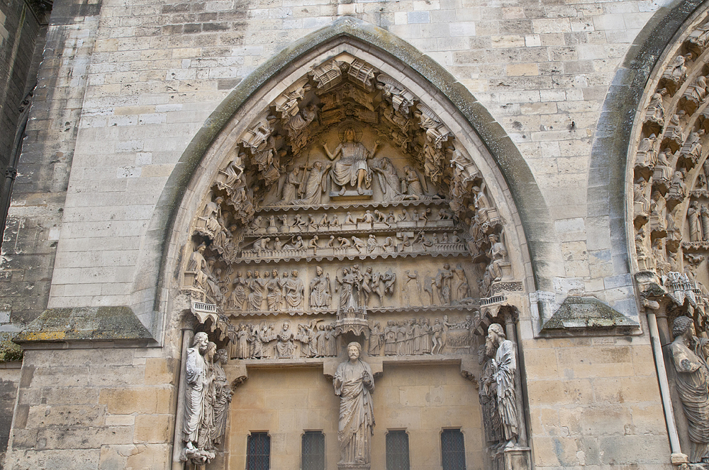 Reims, France (Champagne-Ardenne region). Part one - My, Travels, France, Reims, The cathedral, Architecture, The photo, Joan of Arc, Stained glass, Longpost