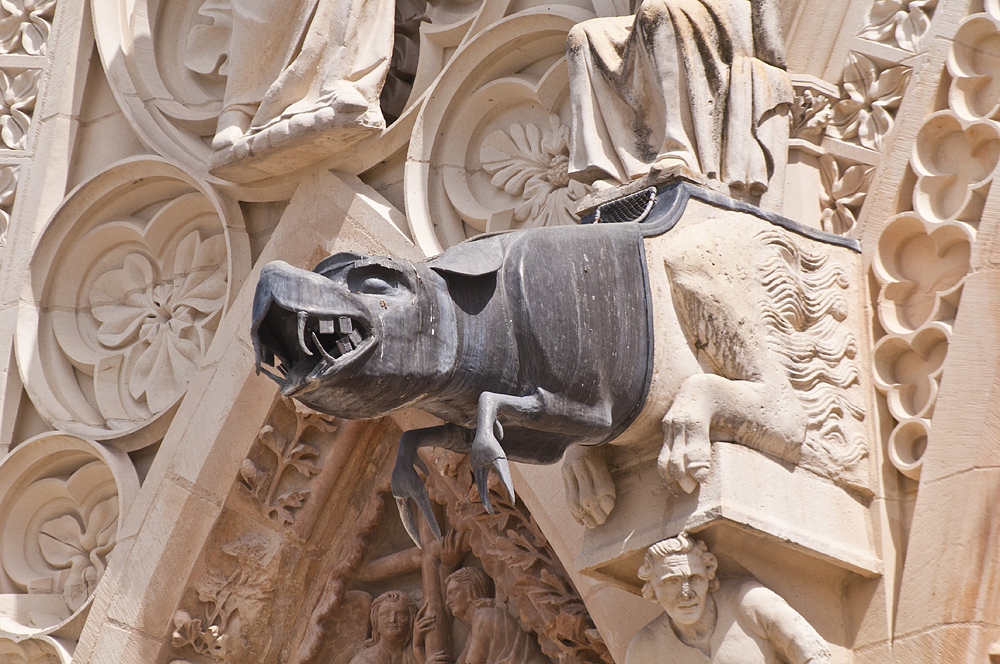 Reims, France (Champagne-Ardenne region). Part one - My, Travels, France, Reims, The cathedral, Architecture, The photo, Joan of Arc, Stained glass, Longpost