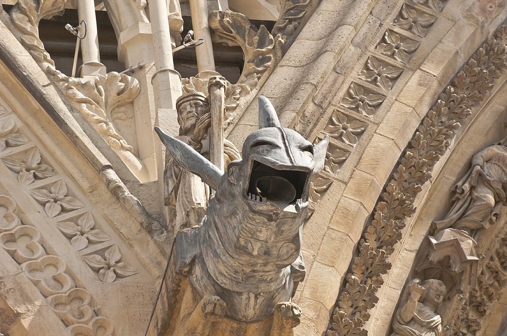 Reims, France (Champagne-Ardenne region). Part one - My, Travels, France, Reims, The cathedral, Architecture, The photo, Joan of Arc, Stained glass, Longpost