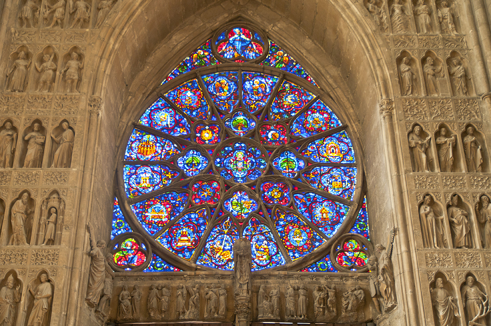 Reims, France (Champagne-Ardenne region). Part one - My, Travels, France, Reims, The cathedral, Architecture, The photo, Joan of Arc, Stained glass, Longpost