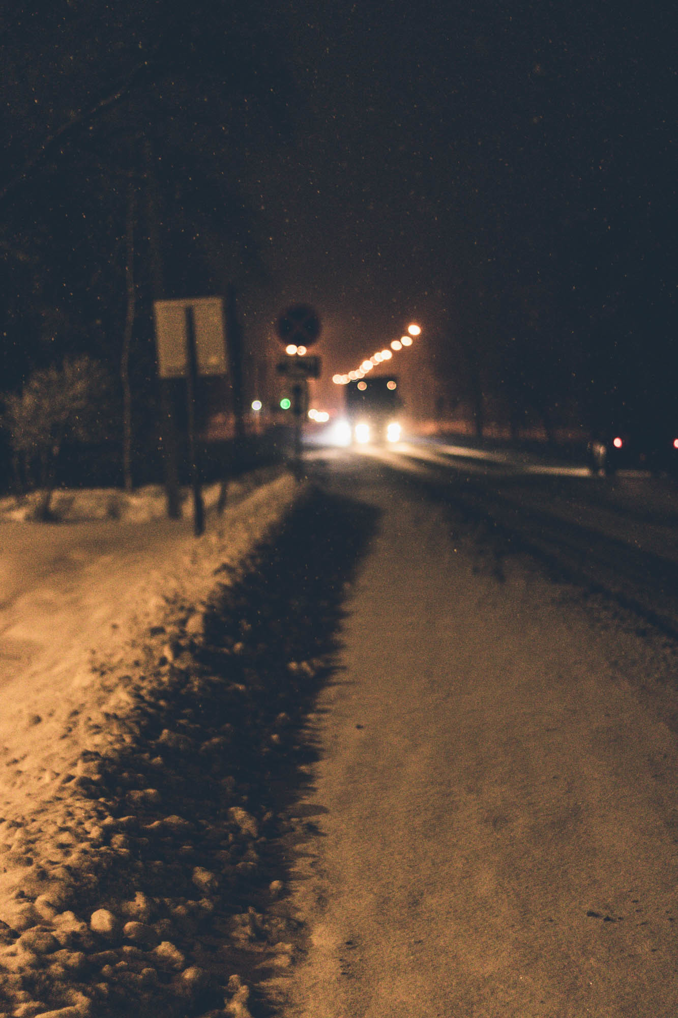 Winter - My, Beginning photographer, Street photography, Evening, Winter, The photo, Longpost