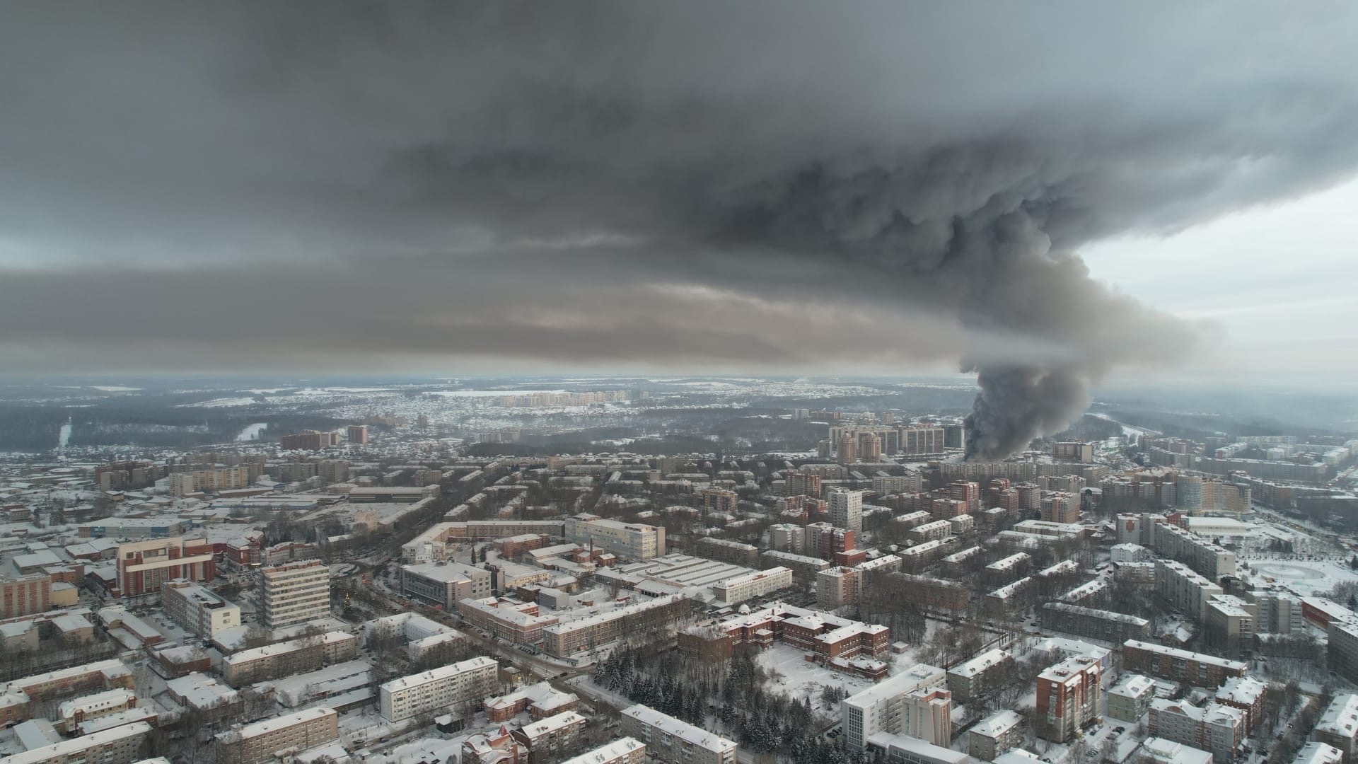 Пожар в ТЦ Лента, Томск. Апокалиптичное фото с места событий - Пожар, Фотография, Новости, Длиннопост, Гипермаркет Лента