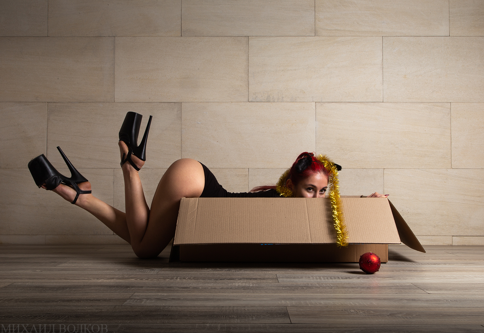 New Year is inevitably sneaking up - NSFW, My, Professional shooting, Neko, Box, New Year