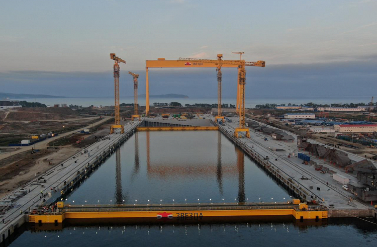 The largest dry dock in Russia was built - Russia, Russian production, Shipbuilding, Tanker, Building, Production, Factory, Copy-paste, Primorsky Krai, Novatek, Rosneft, Дальний Восток, Gas carrier, Longpost