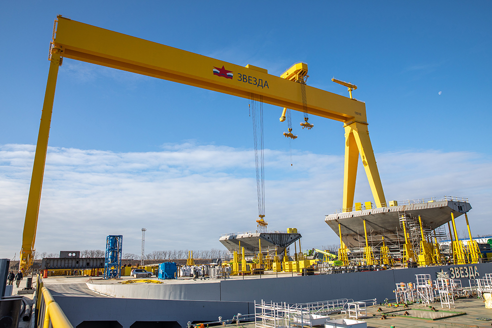 The largest dry dock in Russia was built - Russia, Russian production, Shipbuilding, Tanker, Building, Production, Factory, Copy-paste, Primorsky Krai, Novatek, Rosneft, Дальний Восток, Gas carrier, Longpost