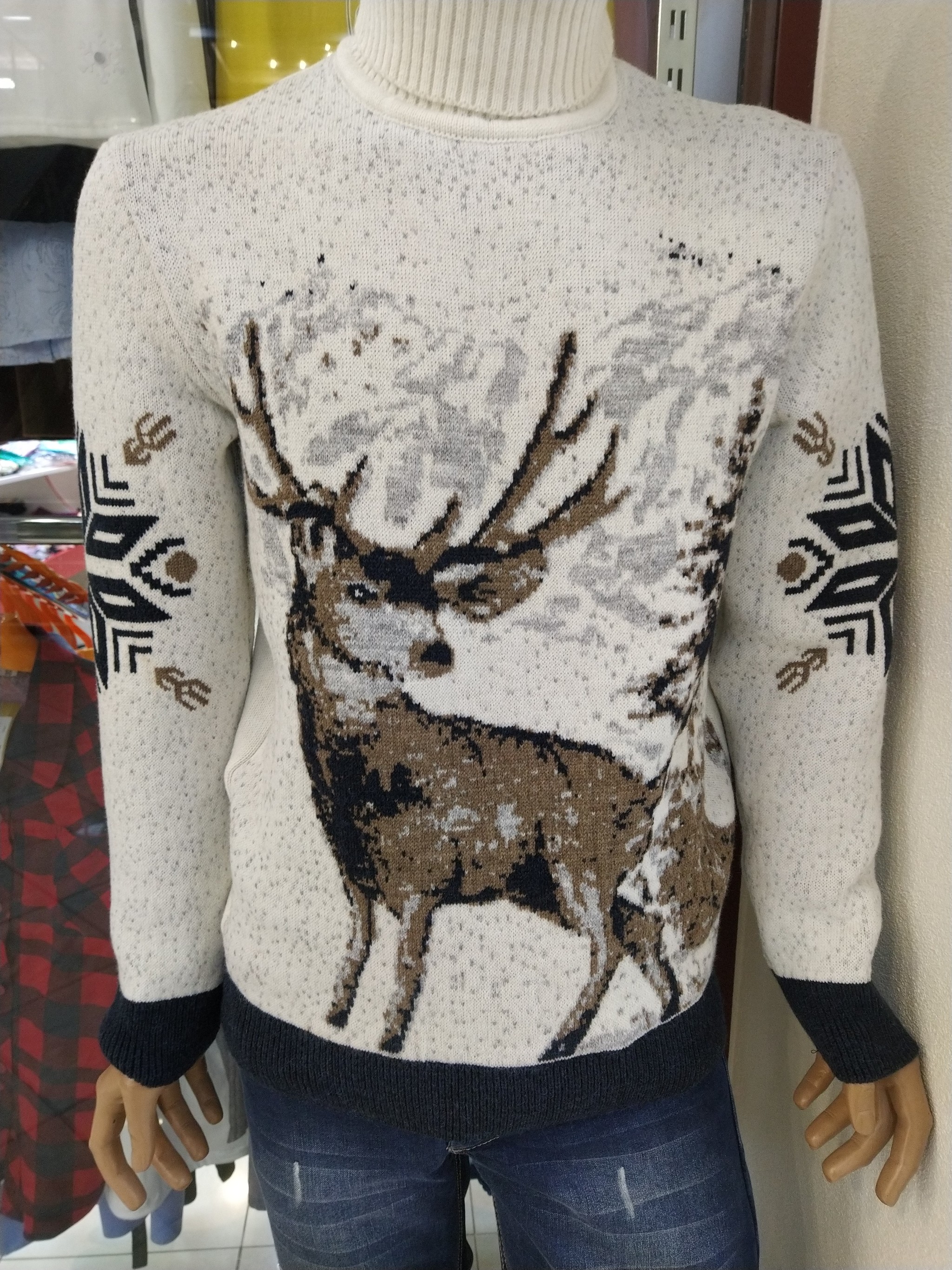 I will not wear it - My, Mobile photography, Beginning photographer, Sweater with deers, Humor