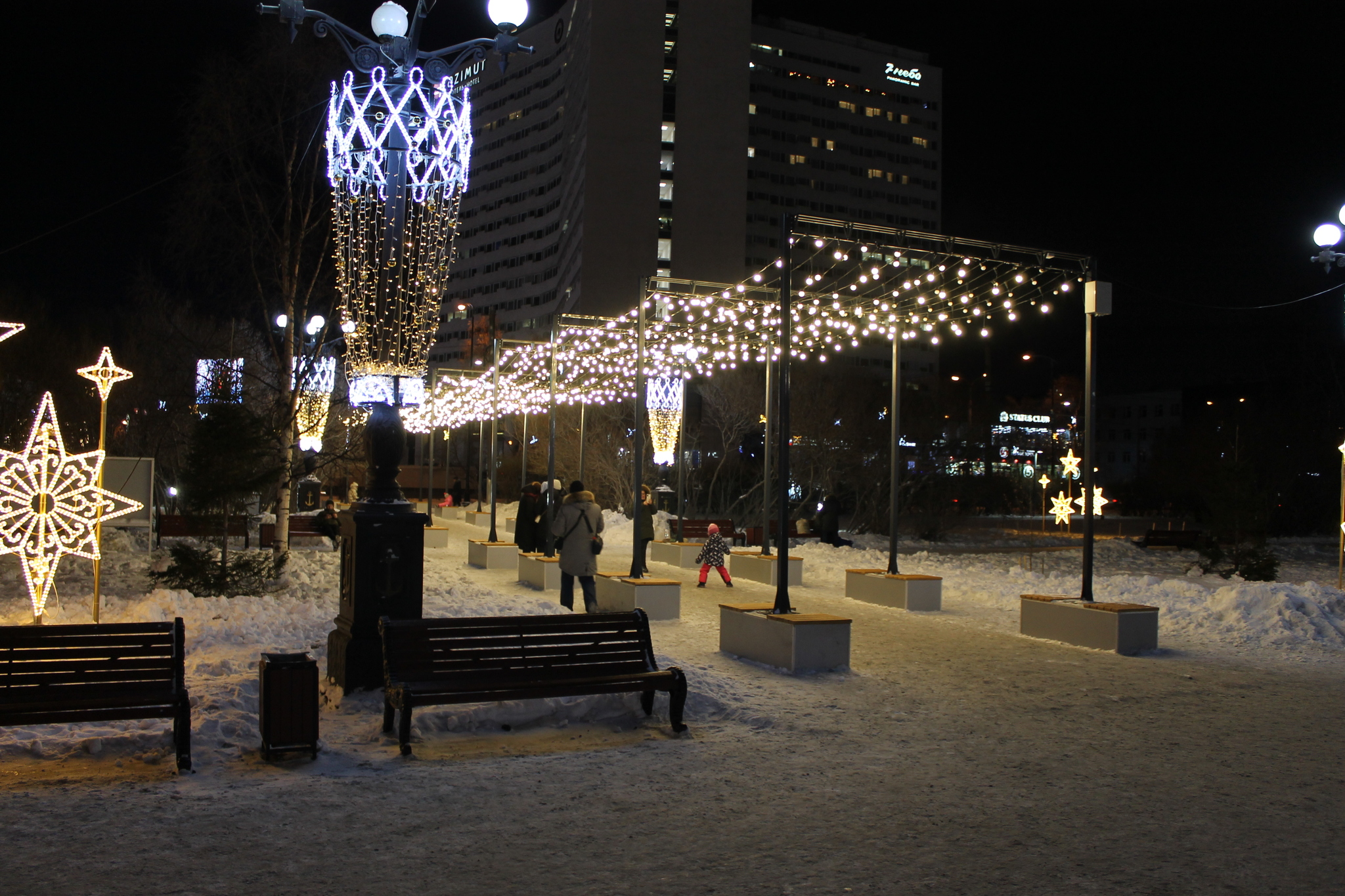 New Year's Murmansk - 2022 - My, Kola Peninsula, North, Story, Town, Holidays, New Year, Illuminations, Lights, Decoration, Garland, Art, Mood, Winter, Christmas, Murmansk, sights, Longpost