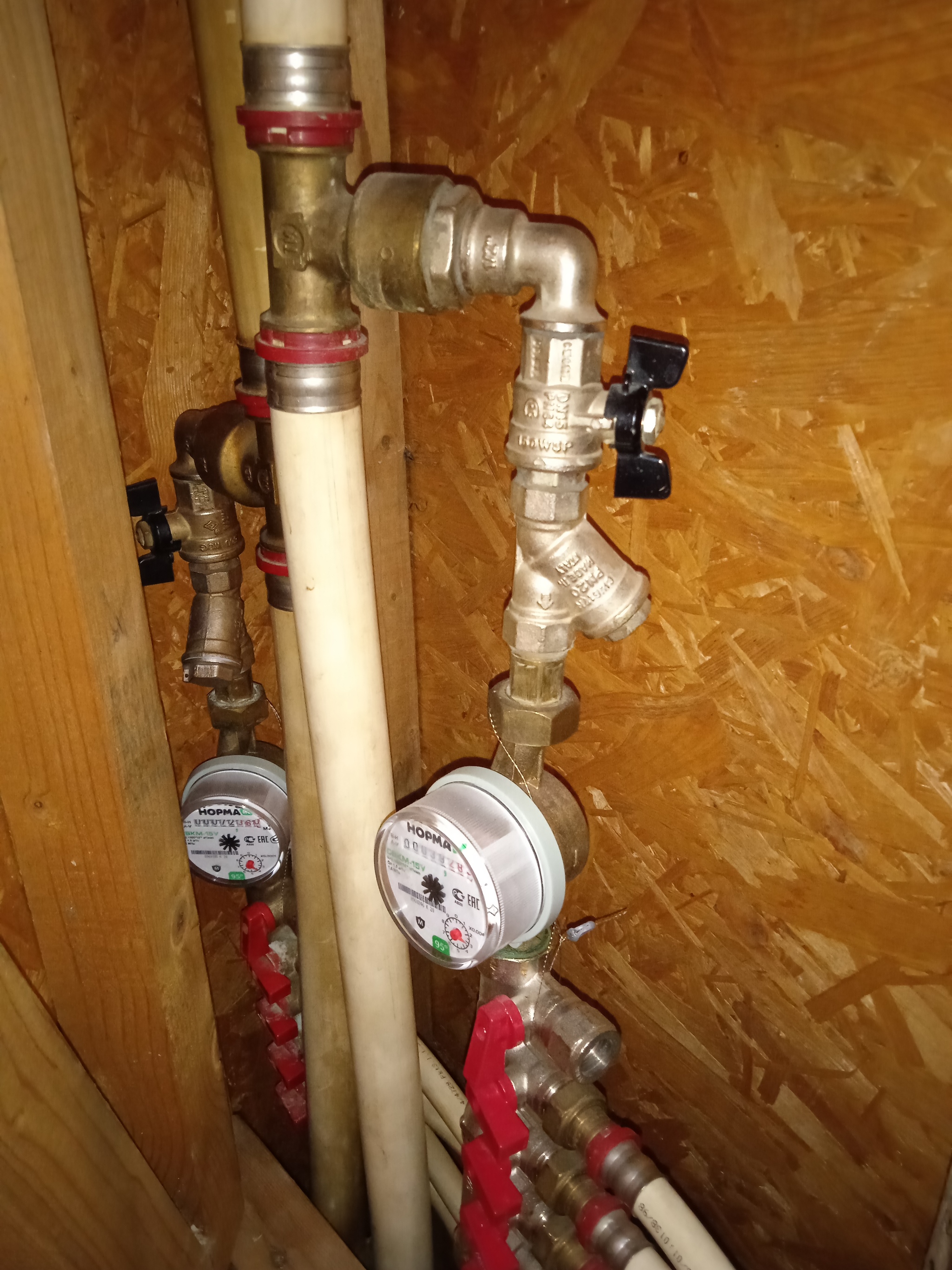 Pressure problem - My, Water pressure, an old house, Hot water, Mat, Video, Longpost