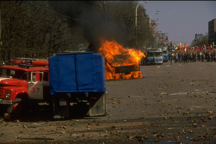 1 мая 1993. Забытая война - Политика, Столкновение, Митинг, Россия, СССР, Фотография, Негатив, Кровь, Длиннопост