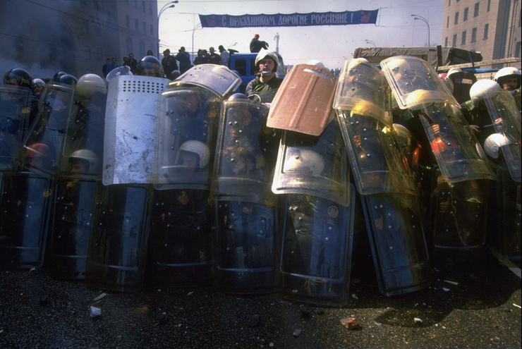 1 мая 1993. Забытая война - Политика, Столкновение, Митинг, Россия, СССР, Фотография, Негатив, Кровь, Длиннопост