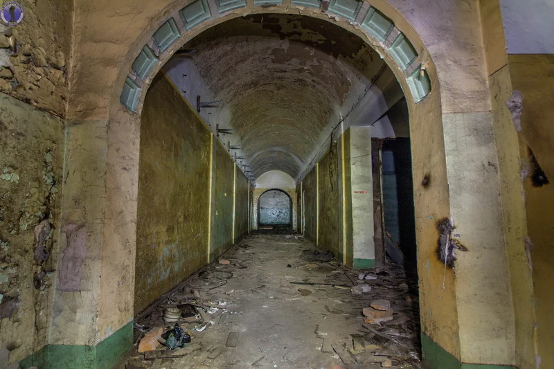 Attention, says Moscow! an abandoned bunker from where Levitan's messages were broadcast to the whole USSR - Bunker, Abandoned, Radio, Yuri Levitan, the USSR, Yandex Zen, Longpost