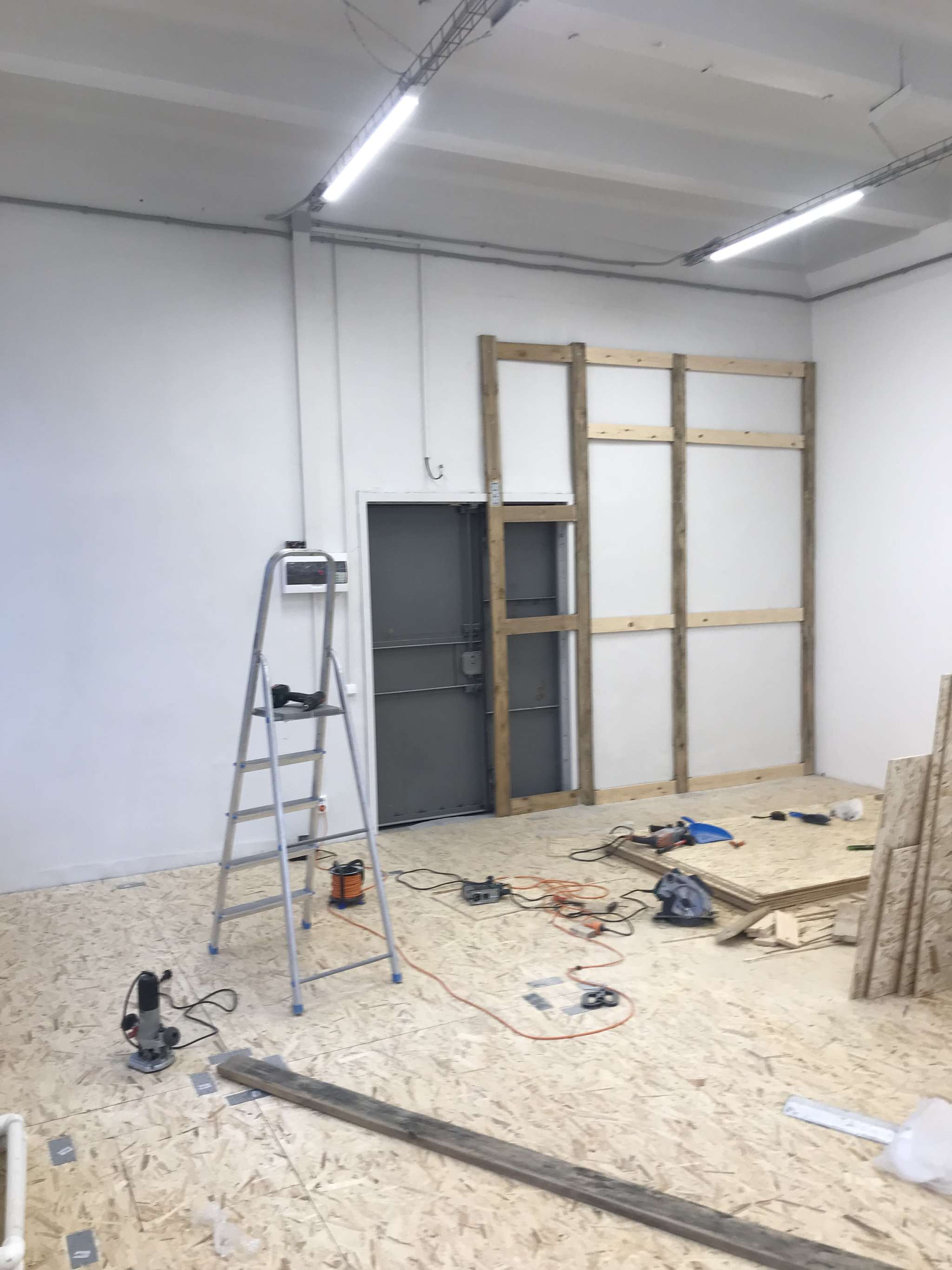 Hello World - Part 7 - Building the Cyclorama - My, Photo studio, Small business, Business, Networking, Photographer, The photo, Starting a business, Voronezh, friendship, Longpost, Construction, Entrepreneurship, Nikon, Network, Beginning photographer, PHOTOSESSION