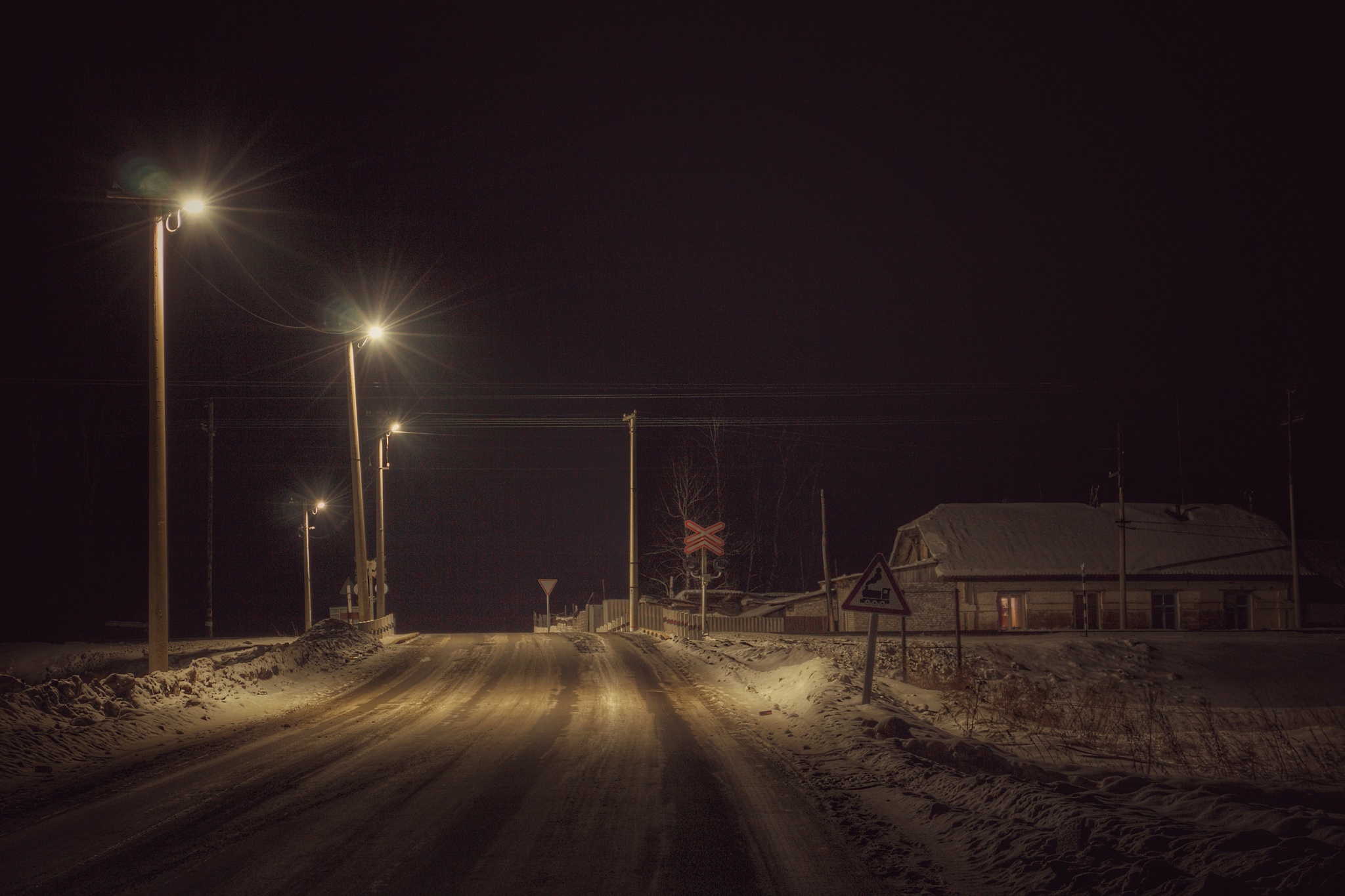 Life at the Move - My, The photo, Village, Railway, Railroad crossing, Fuck aesthetics