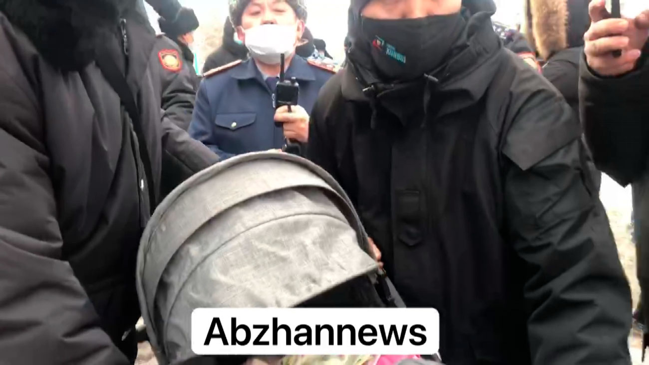 Azarenok: rallies suddenly broke out in Kazakhstan. Three-month manual of Belarus fit into one day - Republic of Belarus, Kazakhstan, Politics, Protests in Kazakhstan, Video, Longpost, Homophobia