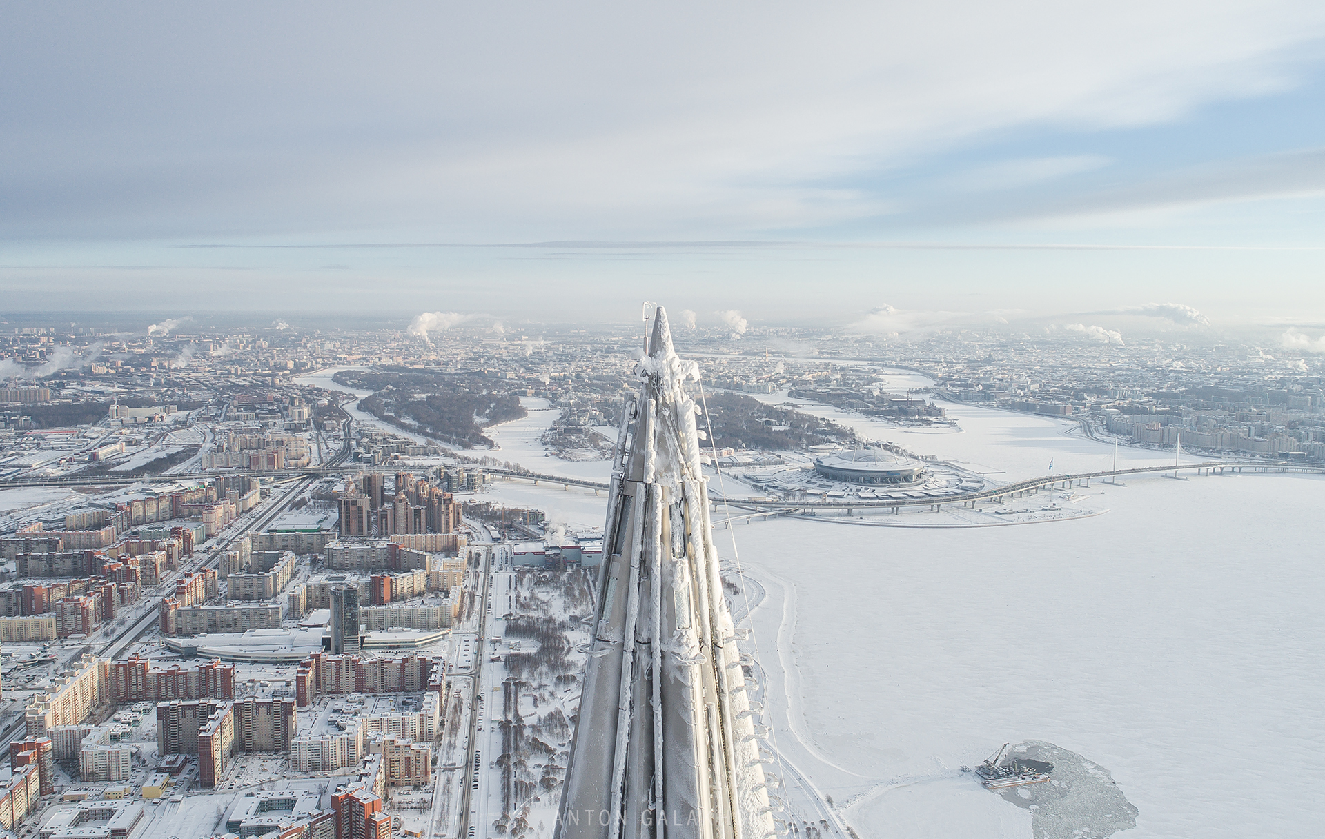 Над лахтой - Моё, Фотография, Санкт-Петербург, Лахта-Центр, Газпром, Небоскреб, Квадрокоптер, Длиннопост