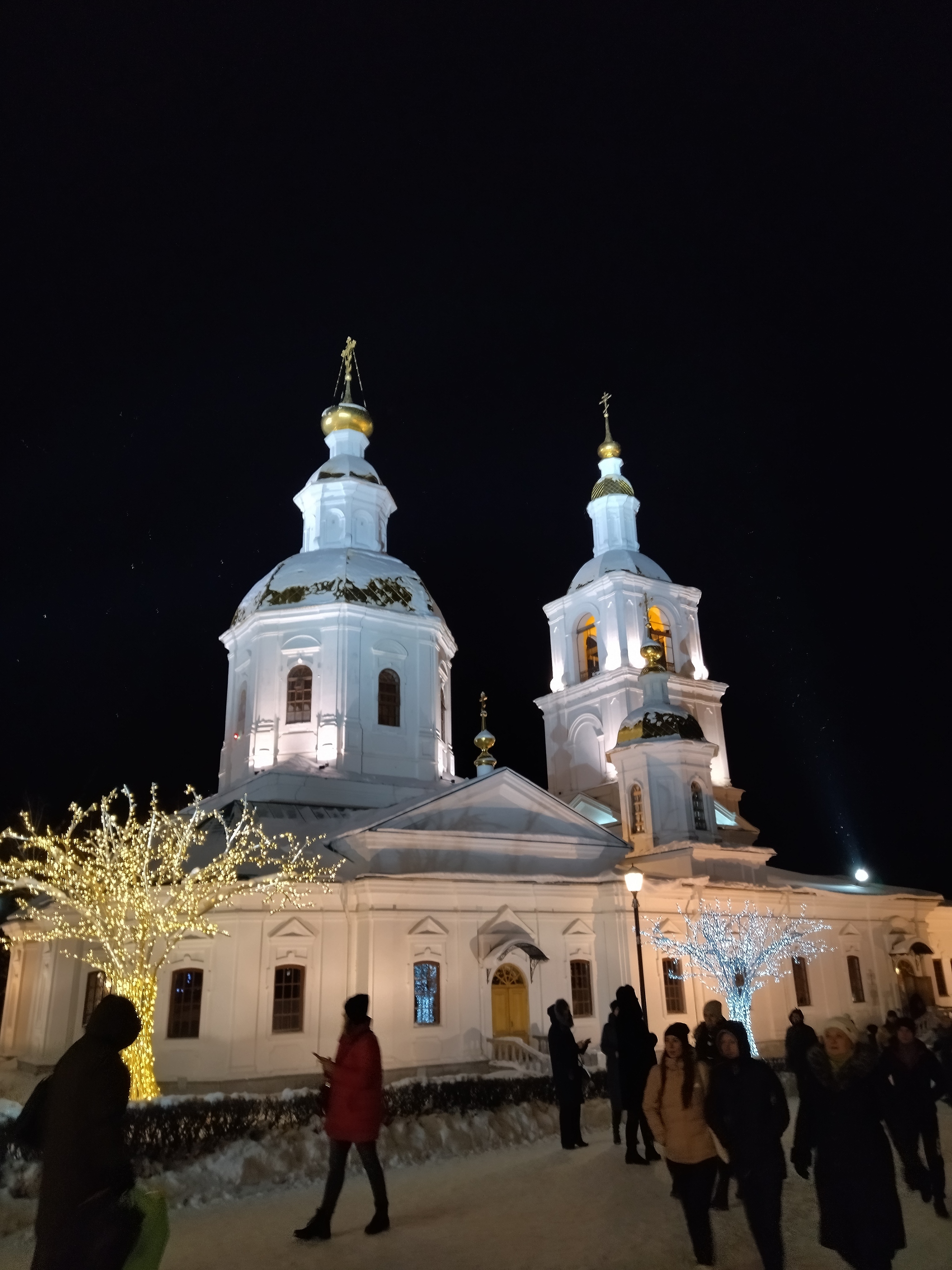 Seraphim-Diveyevo Monastery on holidays - My, Monastery, Mobile photography, Family, Relaxation, Longpost