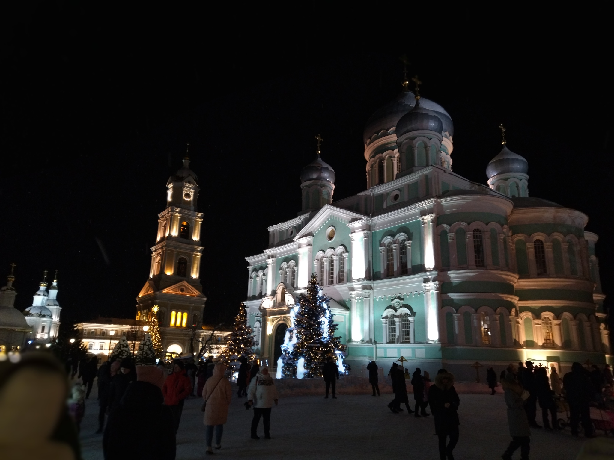 Seraphim-Diveyevo Monastery on holidays - My, Monastery, Mobile photography, Family, Relaxation, Longpost