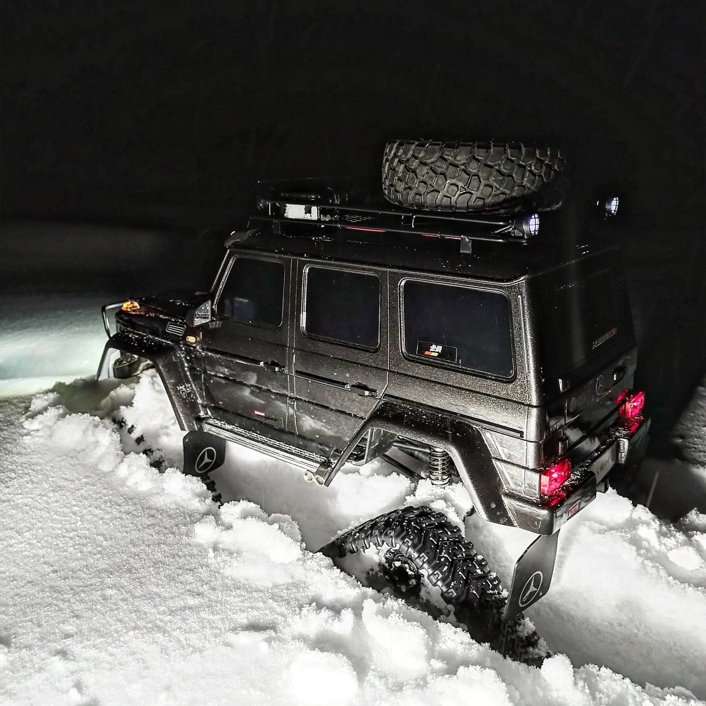 Mercedes-Benz G500 night photo shoot - My, The photo, Winter, Hobby, Interesting, Night, Auto, Longpost