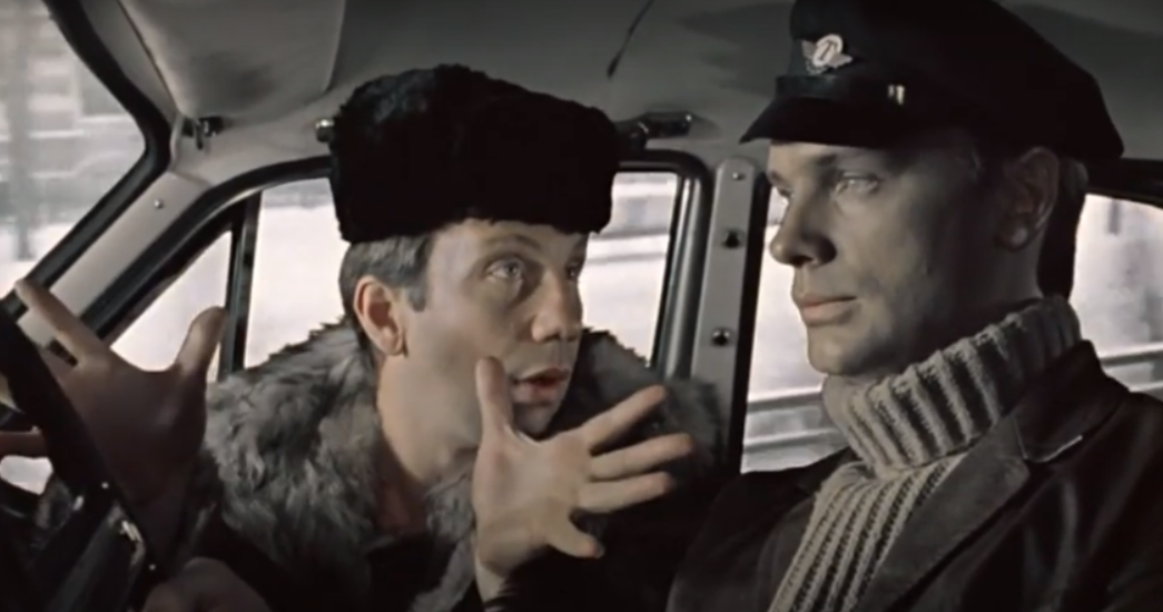 Why did the taxi driver never look at the Oblique during the entire trip? - Movies, Gentlemen of Fortune, Longpost