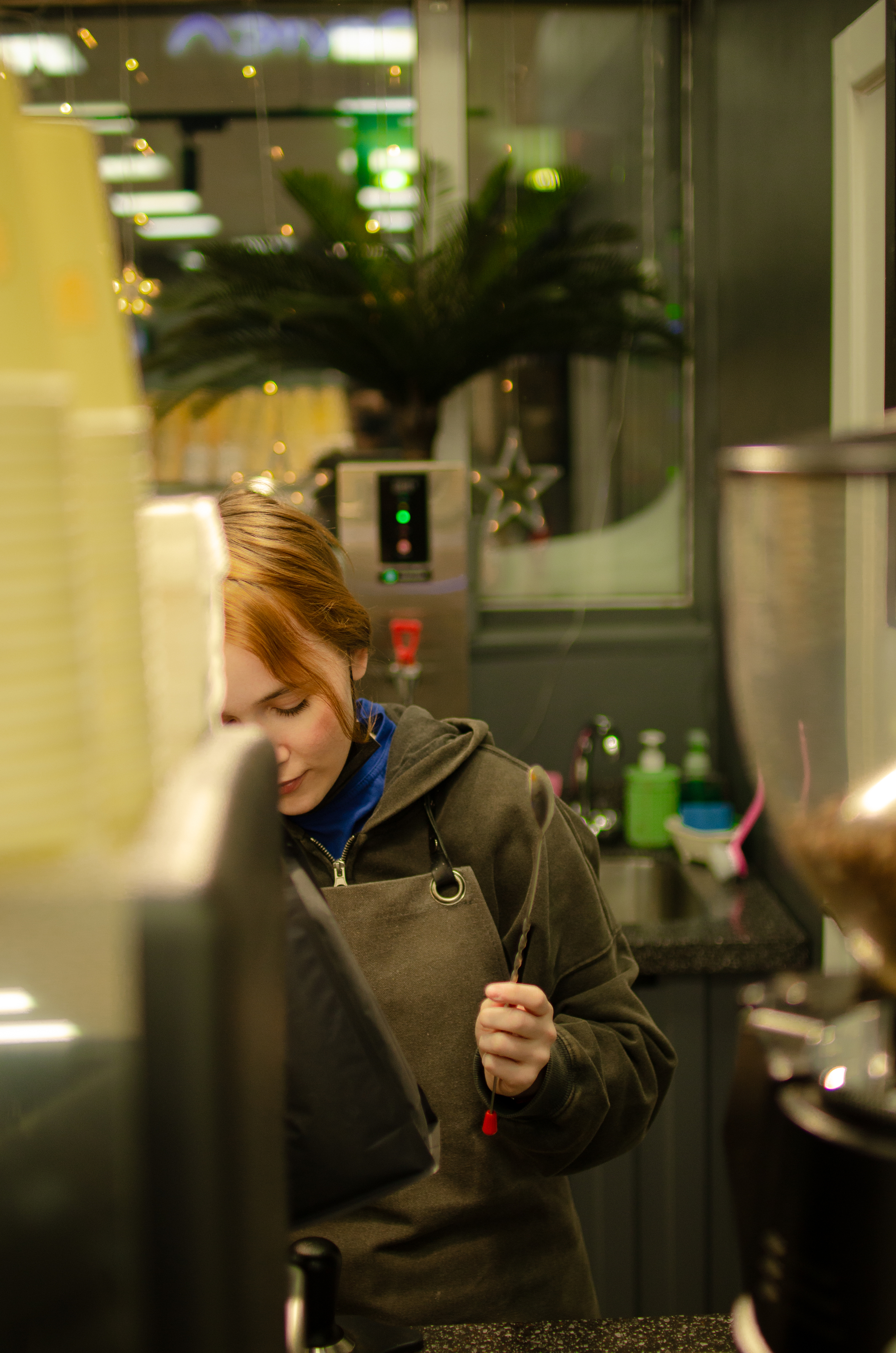 Beauty and coffee - My, Nikon d7000, Portrait, I want criticism, Longpost