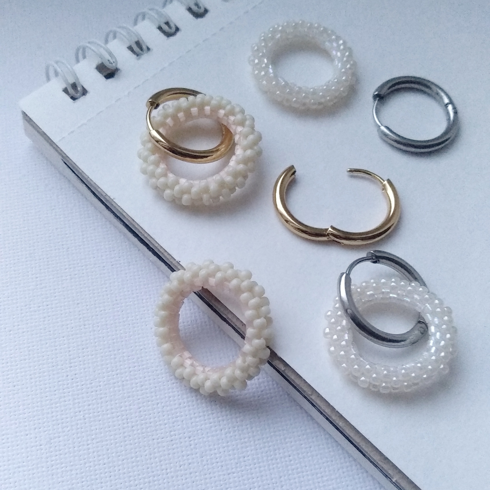 How I wove perfectly smooth ringlets - Longpost, Master, author, Bijouterie, Decoration, Girls, Moscow, The photo, Mobile photography, Creation, Hobby, Beads, Needlework, Earrings, My