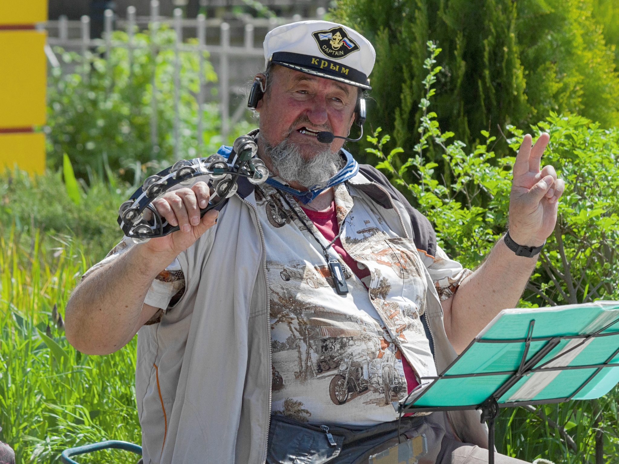 Captain - My, Evpatoria, Crimea, Street photography, People, Street musicians, Tambourine, Portrait