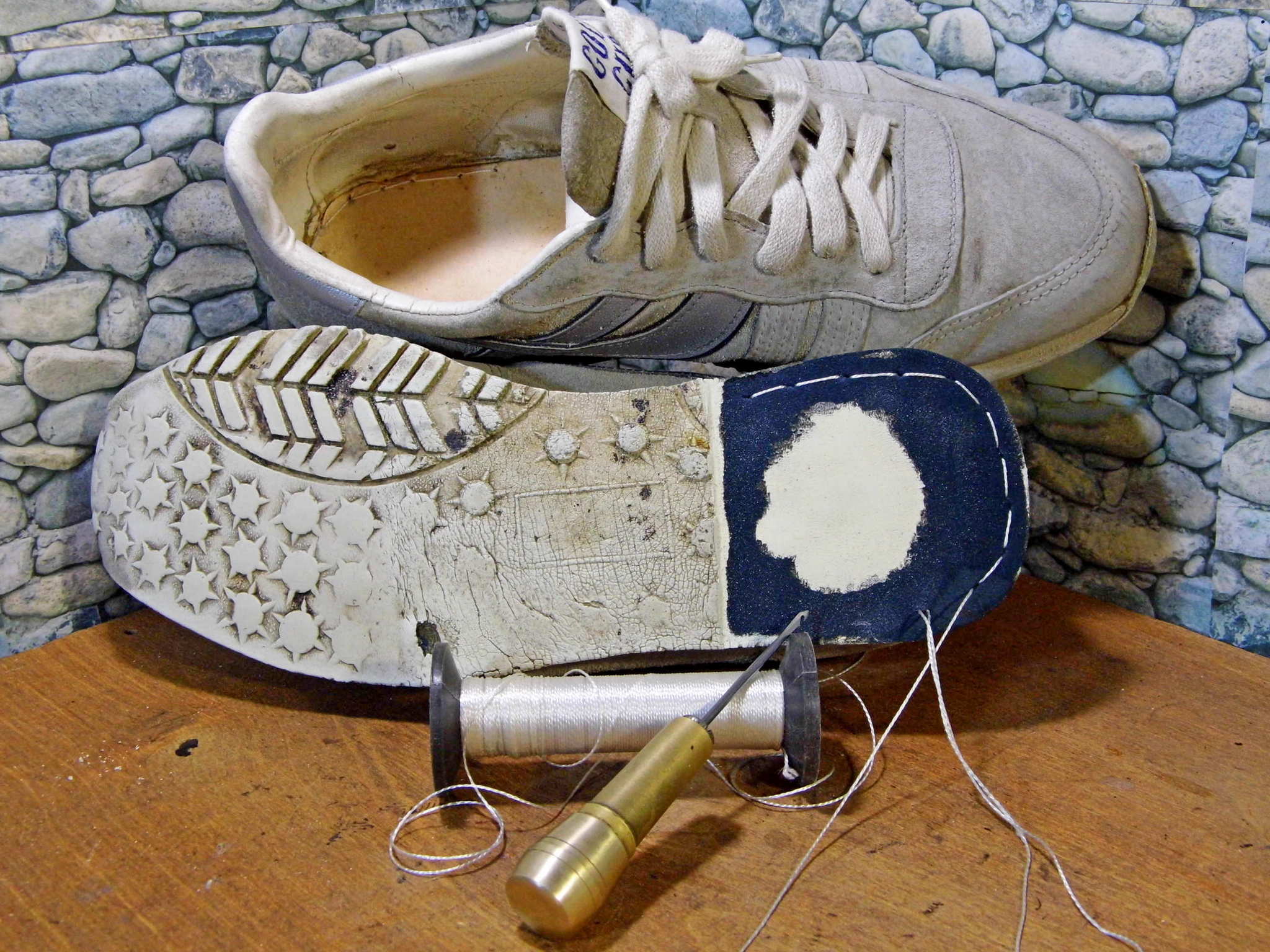 Very tenacious sneakers: glue - and on the way! - My, Shoe repair, Shoes, Longpost