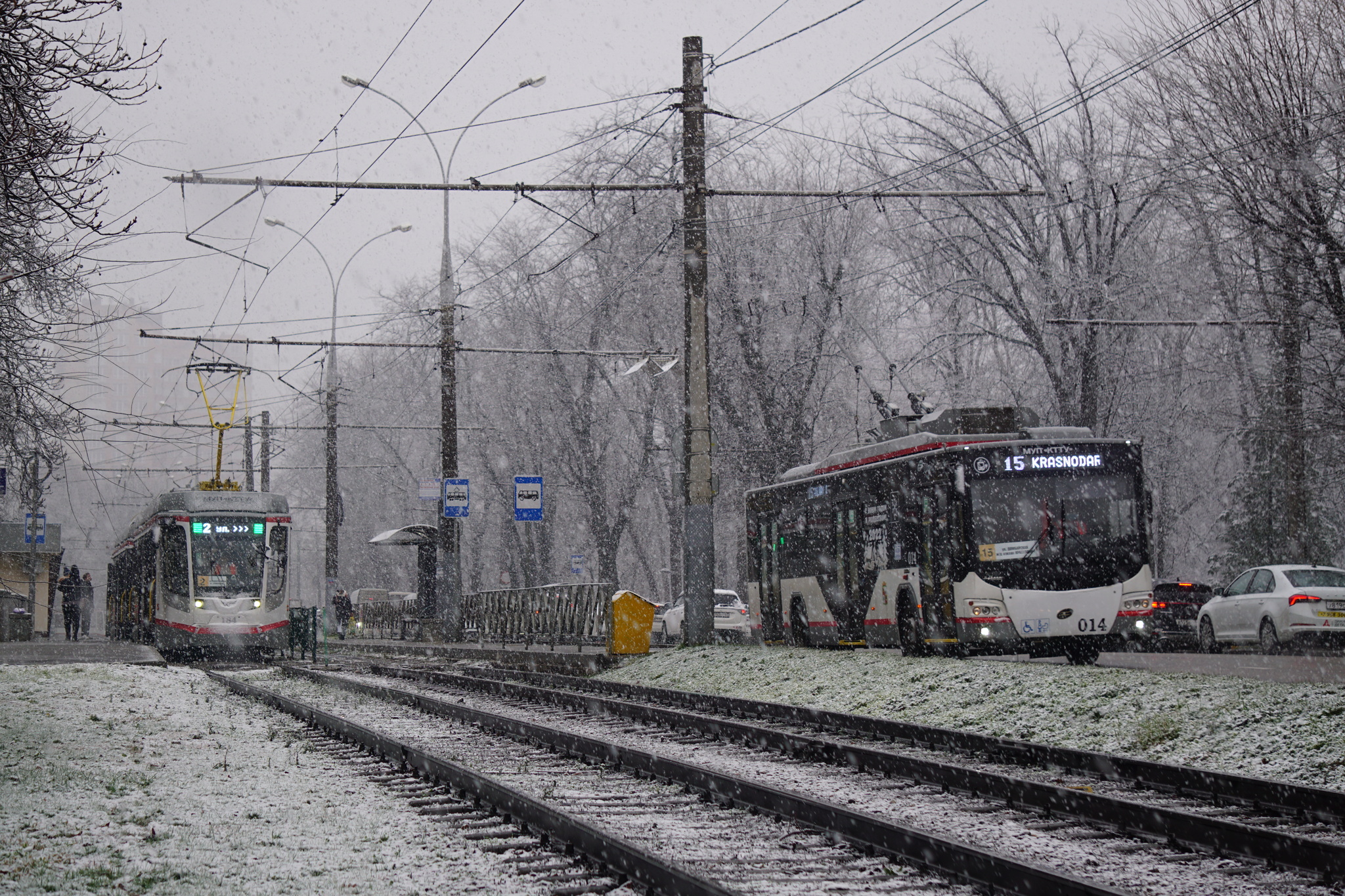 Through the snow - My, Tram, Tram rails, Krasnodar, Краснодарский Край, Snow, The photo, Longpost