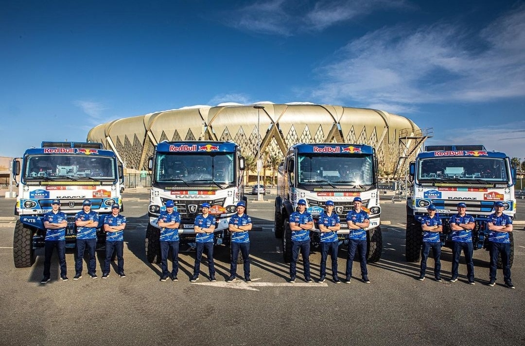 The team KAMAZ-master became the winner of the race Dakar-2022 - The photo, Auto, Kamaz, Kamaz-Master, Truck, Sport, Автоспорт, Dakar, Saudi Arabia, Russia, Longpost