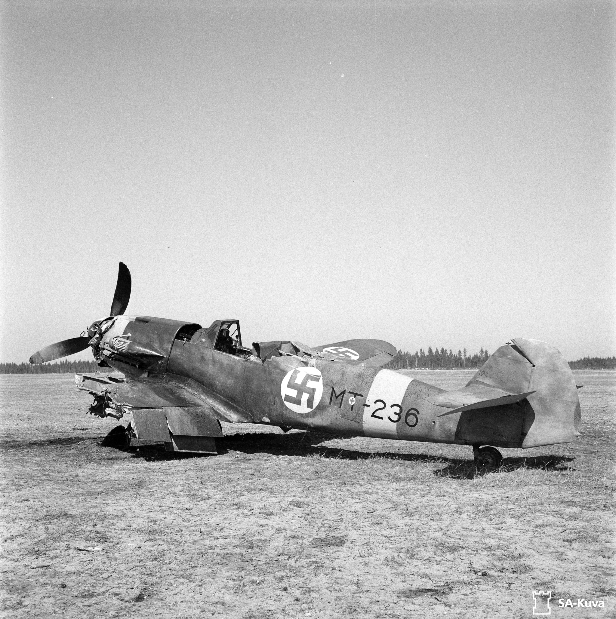 Plane crash involving two Messerschmitt Bf.109G-2/Trop fighters of the Finnish Air Force at Suulajarvi airfield, 12.05.1944 - The Second World War, The Great Patriotic War, Airplane, Aviation, Crash, Plane crash, Aviation accidents, Finland, Aerodrome, Historical photo, Military history, Bf-109, Air force, Longpost, Dust