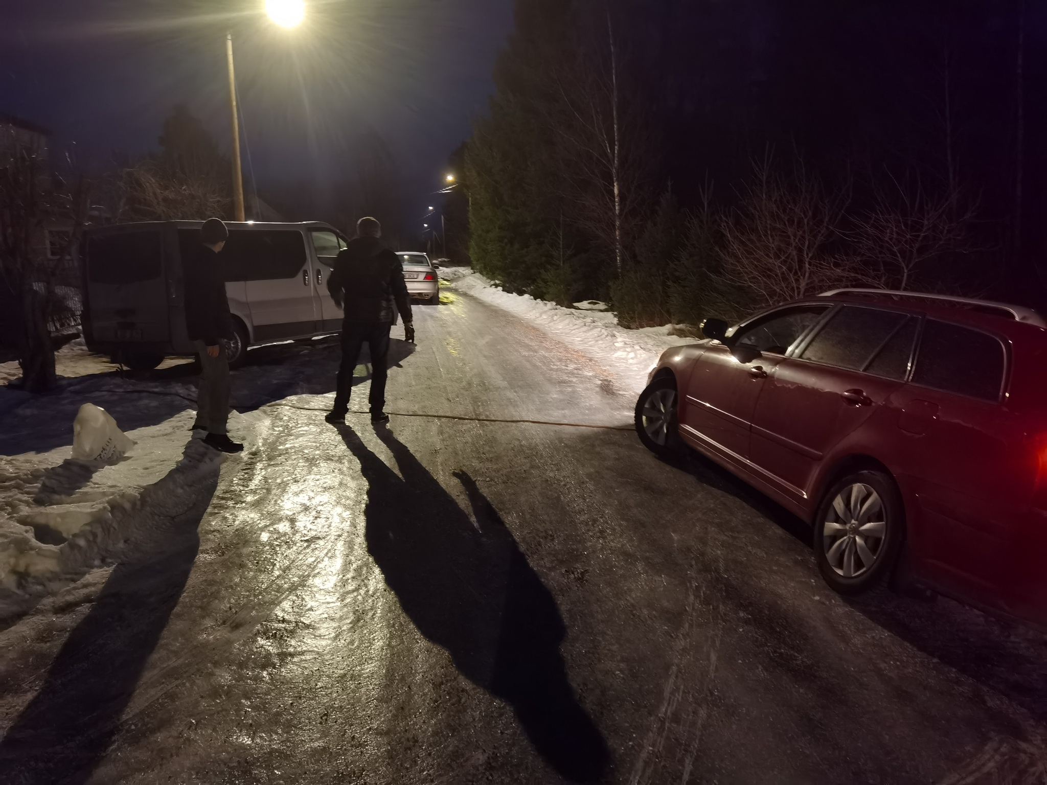 Estonian rescuer single-handedly deployed a fire truck - My, Estonia, news, Winter, Ice, Utility services, Crash, Mat, Longpost