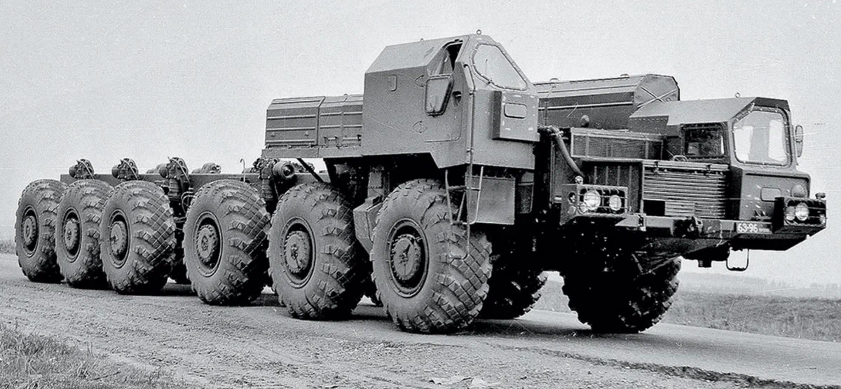 Why do rocket carriers have two cabins? - the USSR, Tractor, Made in USSR, Yandex Zen, Longpost