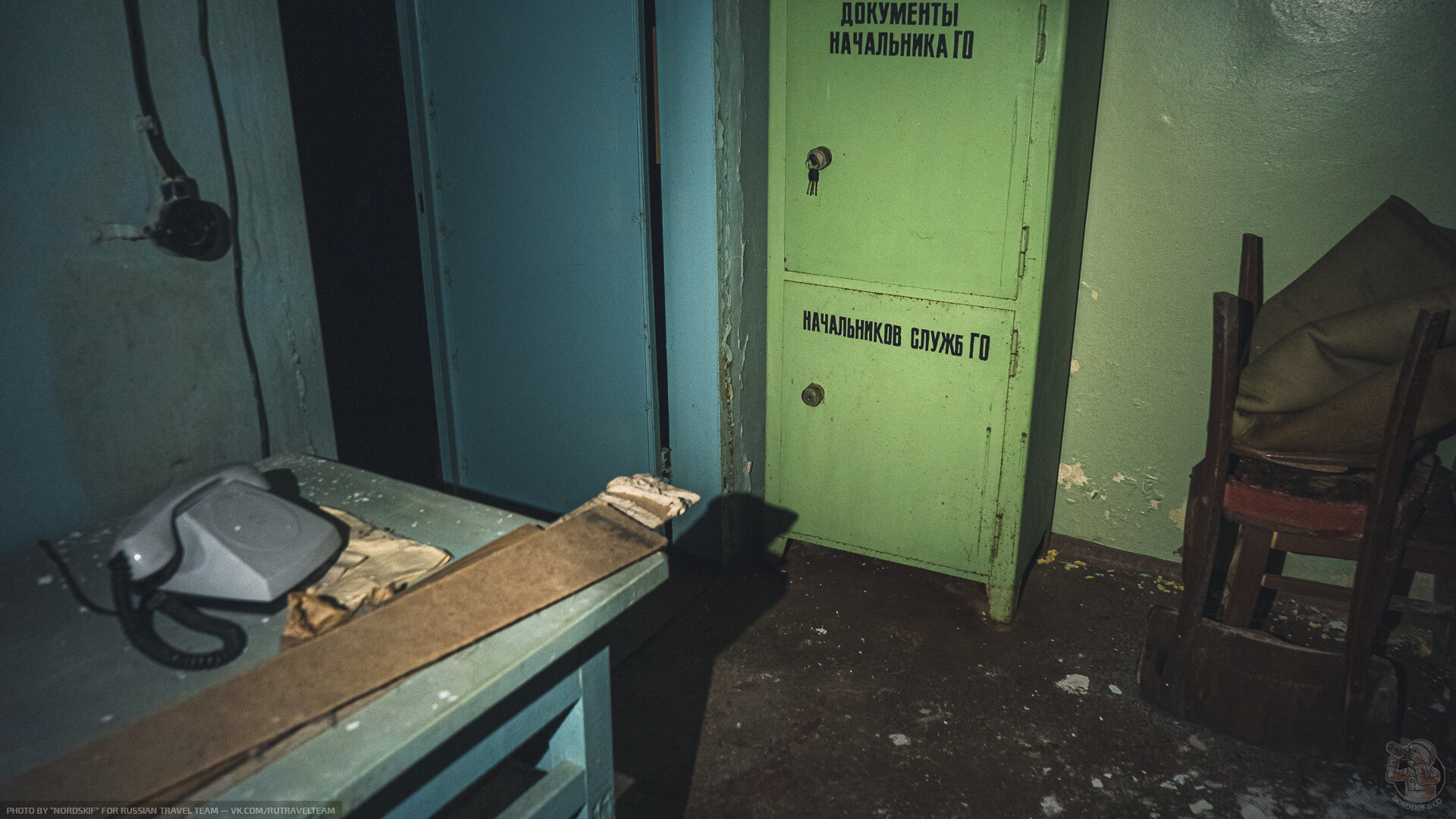 Shooting gallery in the bunker. I looked into a dual-use bomb shelter under the ruins of a Soviet factory - My, Abandoned, the USSR, Bomb shelter, Longpost