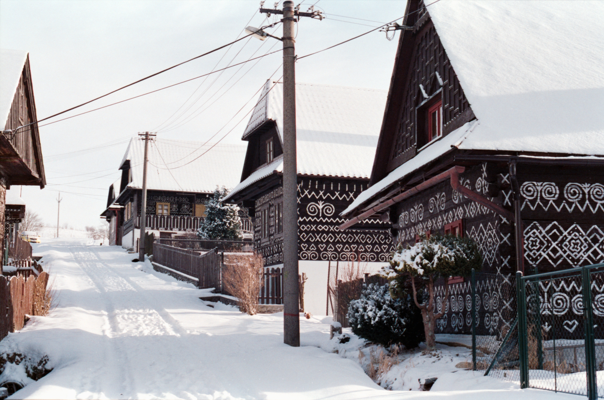 Slovak village of Cicmany - My, The photo, Snow, Film, Canon, Longpost