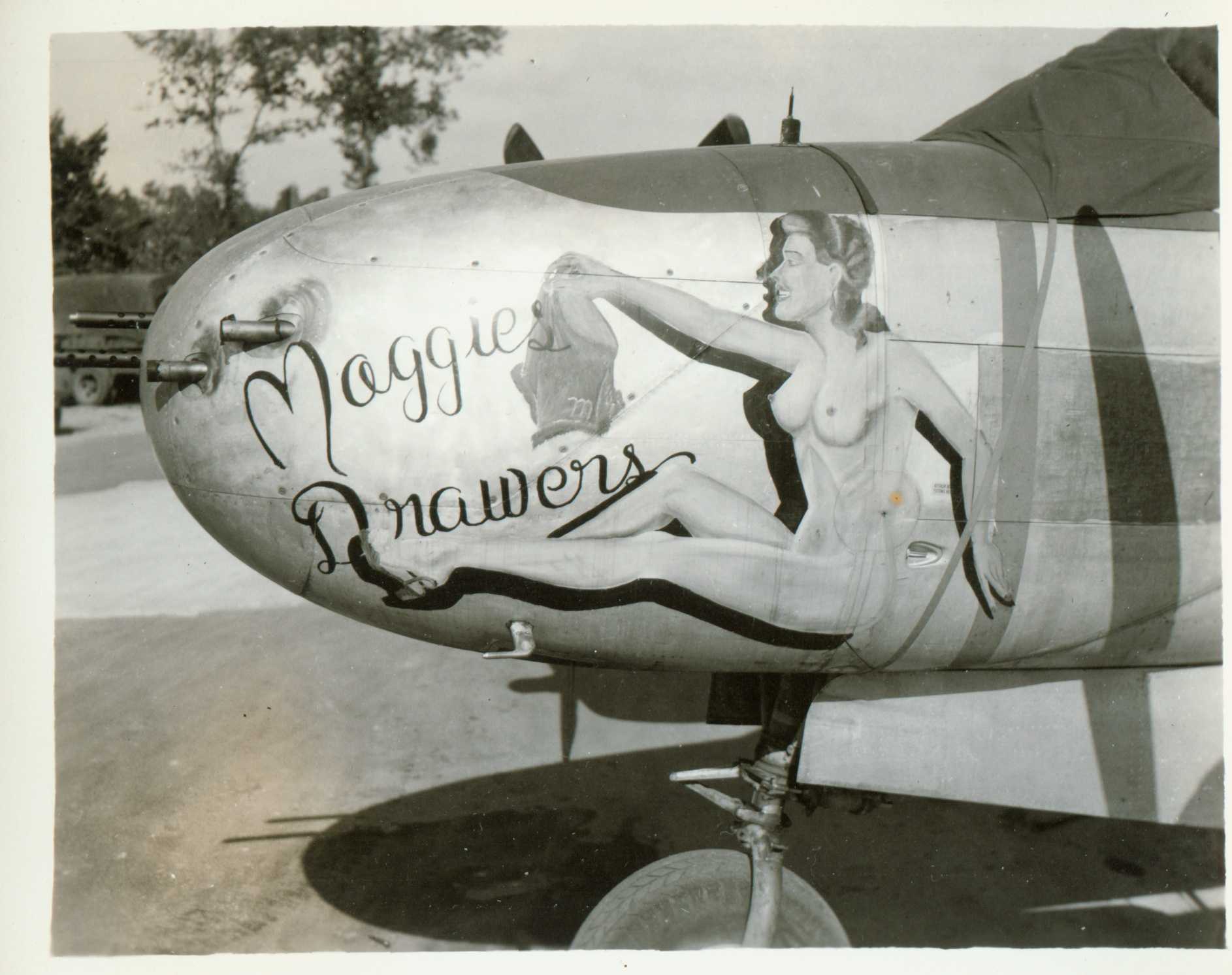 Nose Art — живопись Второй мировой войны - NSFW, Моё, Pin Up, Сиськи, Самолет, Роспись, Декоративное искусство, Вторая мировая война, Историческое фото, Рисованная эротика, Военная авиация, Boeing B-17, Длиннопост