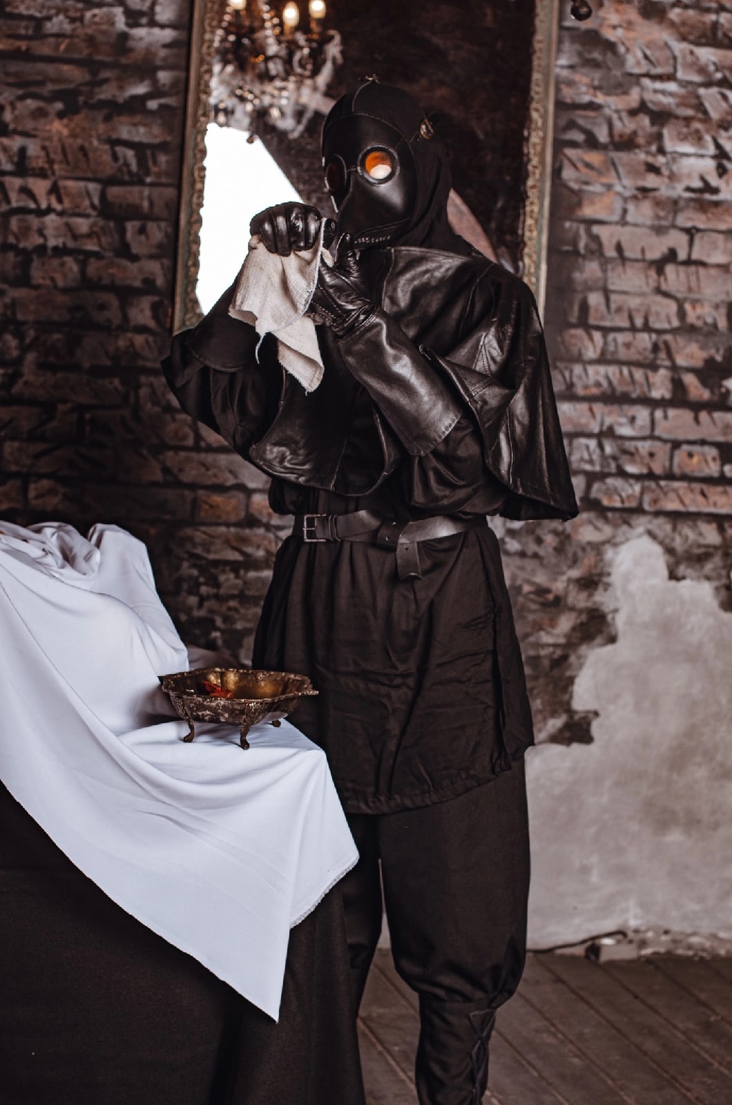 Autopsy Will Reveal - Plague Dr. Alex Russo - The photo, Cosplay, Mask, PHOTOSESSION, Professional shooting, Plague, Plague Doctor, Plague Doctor Mask, Cosplayers, Gothic, Models, Longpost, Pestilence, Blood, Beautiful, Body, Middle Ages, Suffering middle ages