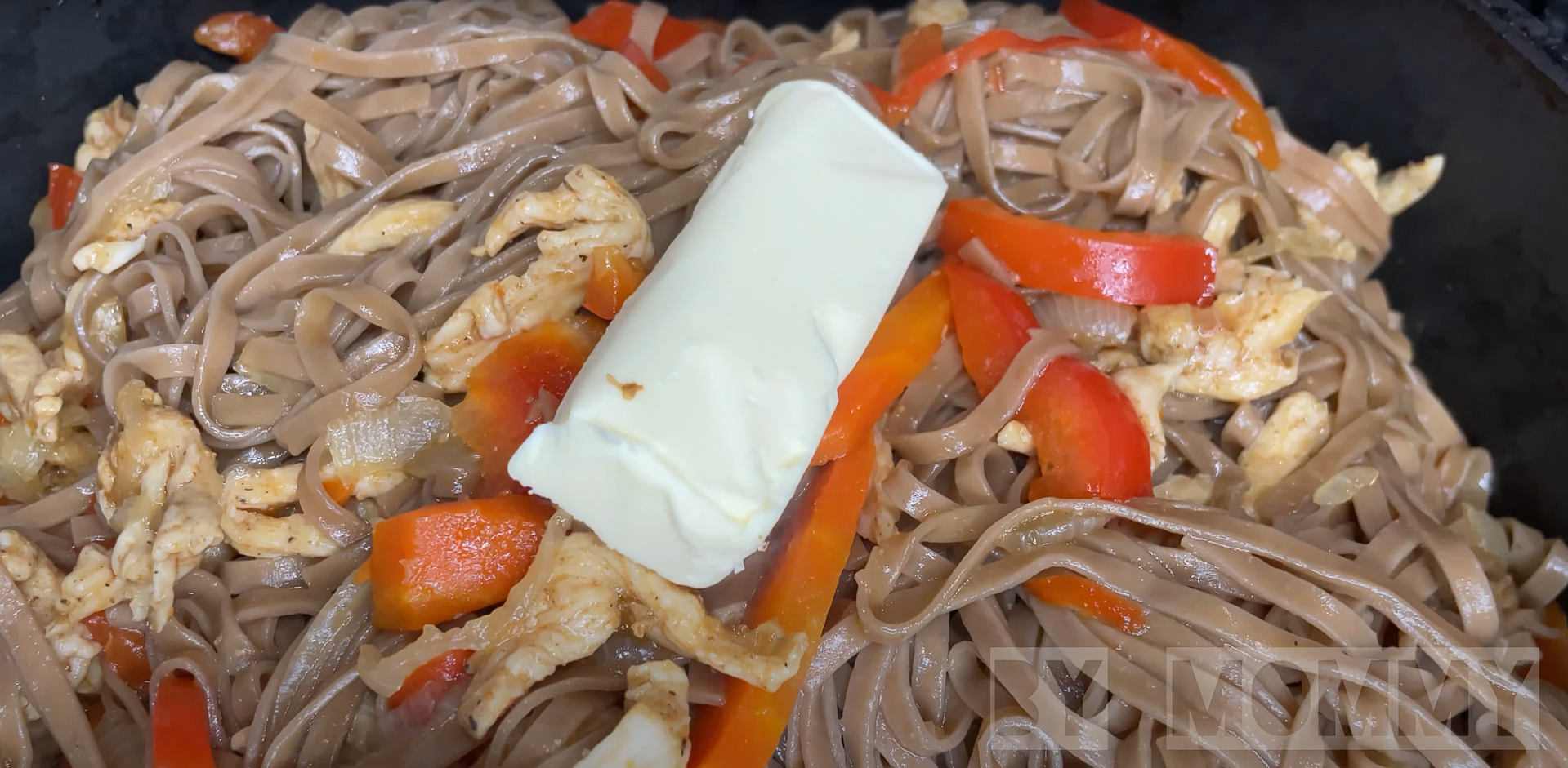 Buckwheat soba noodles with chicken breast and vegetables - a simple recipe for buckwheat noodles with juicy chicken - My, Chicken noodles, Vegetables, Cooking, Recipe, Video recipe, Preparation, Dinner, Dinner, Dishes with meat, Dish, Yummy, At home, Proper nutrition, cookbook, Brand, Chicken fillet, Hen, Cook, Cooking for the lazy, Video, Longpost