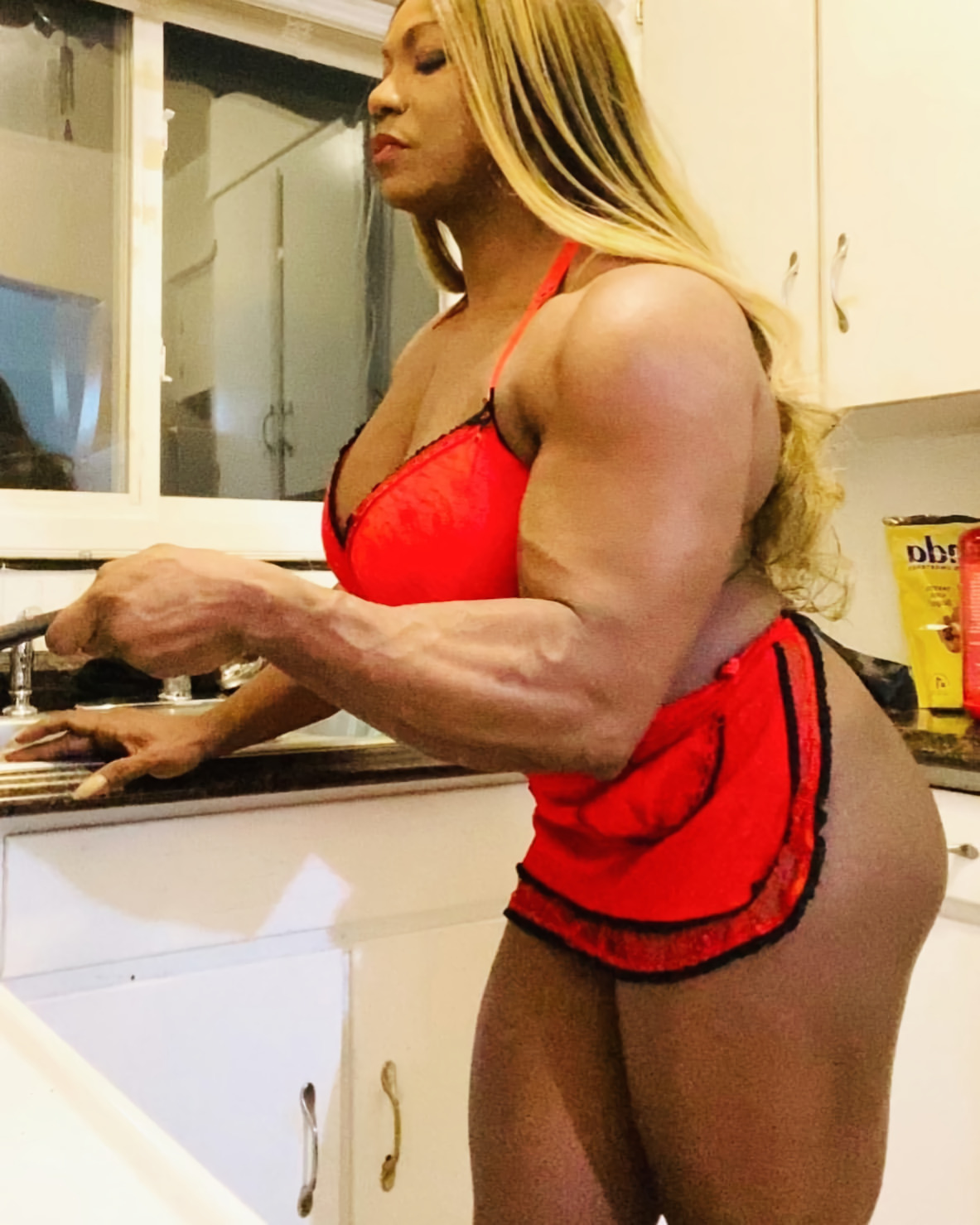 Carla Maria Bradley (@cida.01) - NSFW, Strong girl, Sleep-Sleep, Extreme muscles, Bodybuilders, Body-building, The photo, Girls, Video, Longpost, Carla Maria Bradley