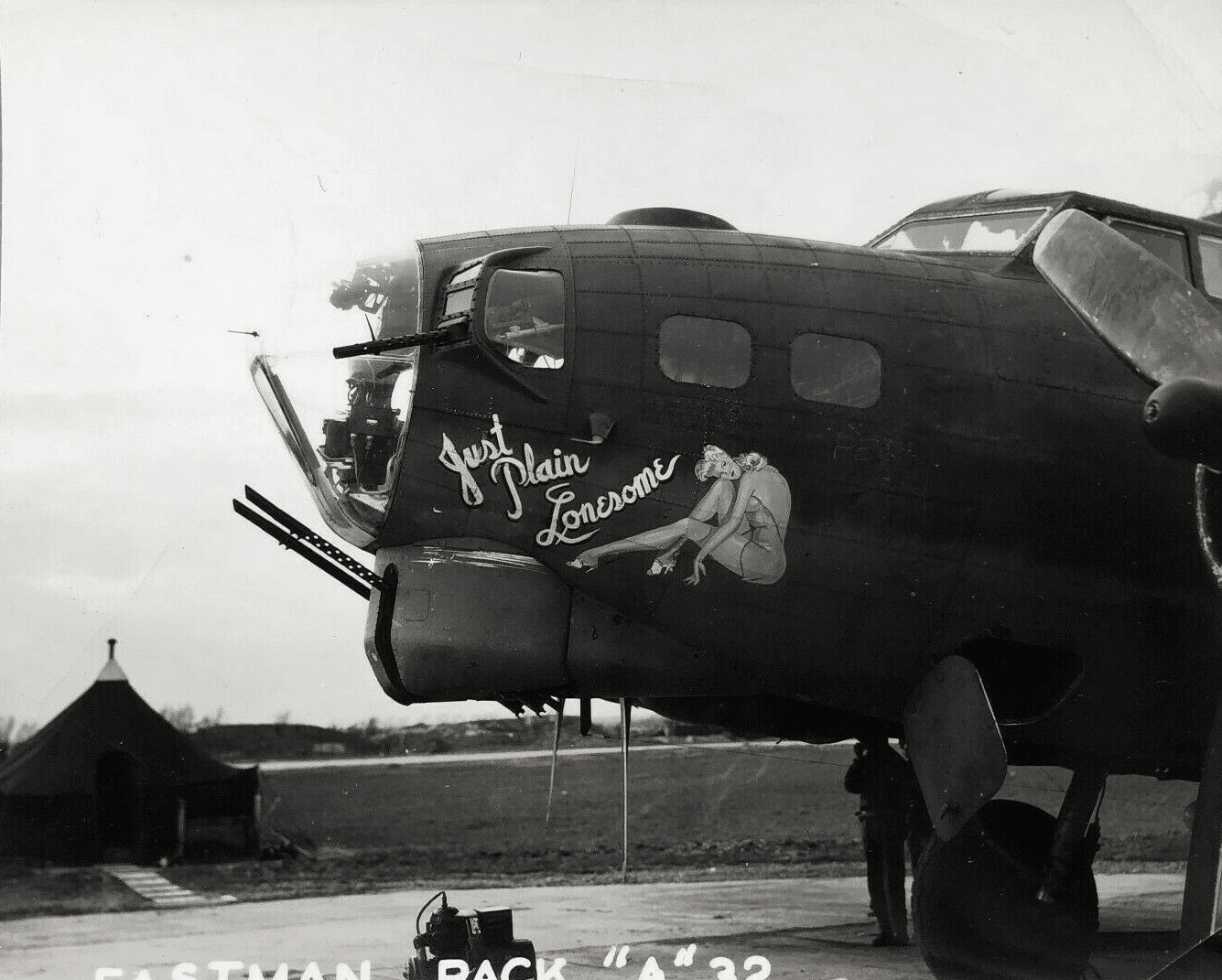 Nose Art – World War II painting #6 - NSFW, My, Pin up, Airplane, Historical photo, Aviation, Military history, The Second World War, Bomber, Boeing B-17, Longpost, Nose Art