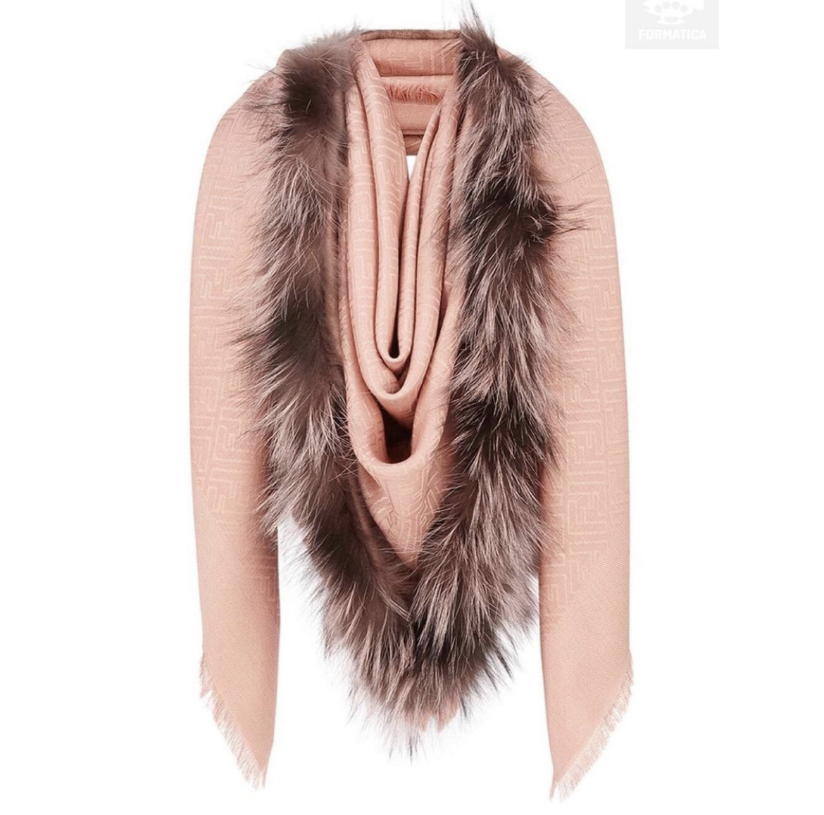 Who has a scarf - Scarf, Fur, It seemed, Pareidolia