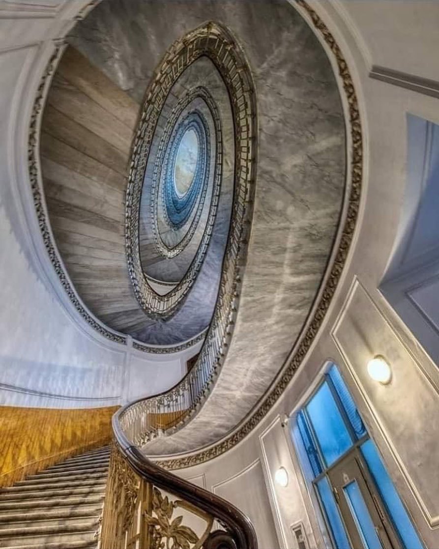 Stairs with vertigo effect - Spiral, Stairs, Addiction, Dream, What's happening?