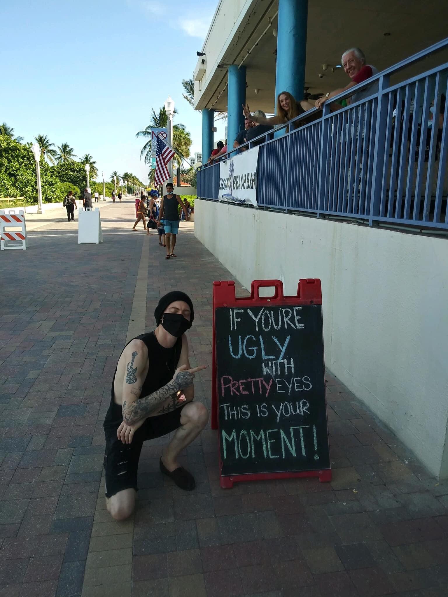 Seize the moment! - Guys, Mask, Eyes, Ugliness