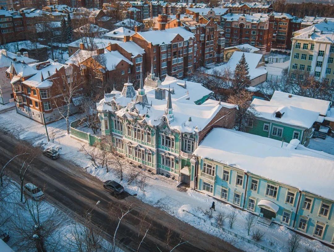 Tomsk Emerald Mansion - Tomsk, Siberia, Castle, Wooden architecture, Longpost