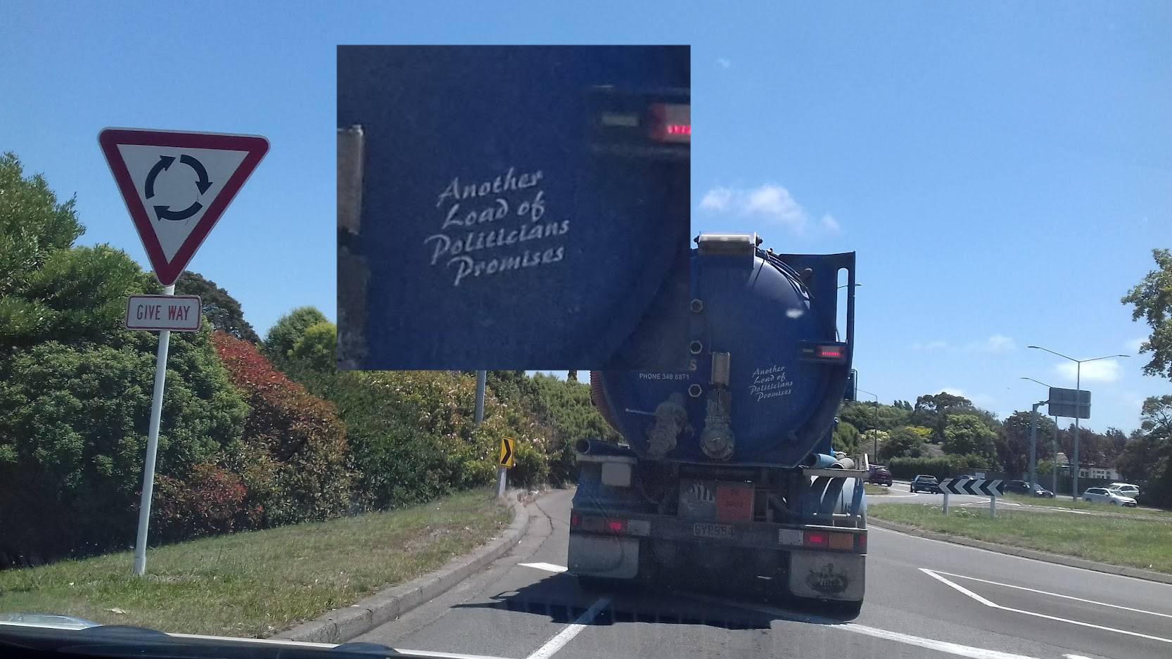 Kiwis joke - My, Mobile photography, Politics, New Zealand, Road, Humor, Repeat