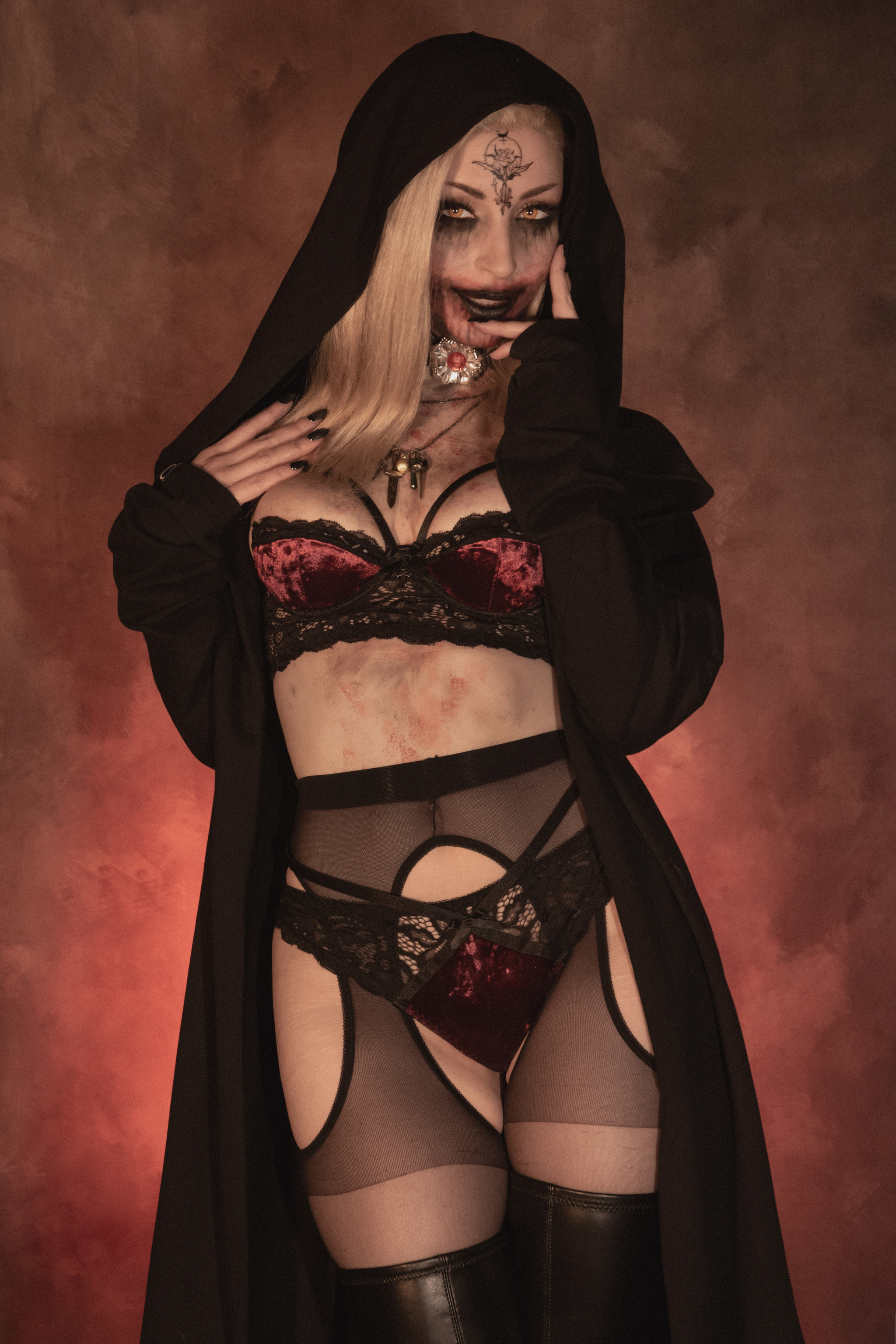 Bella Dimitrescu decided to lead the sickle on the clitoris - NSFW, Girls, Erotic, Cosplay, Resident evil, Resident Evil 8: Village, Bela Dimitrescu, Longpost